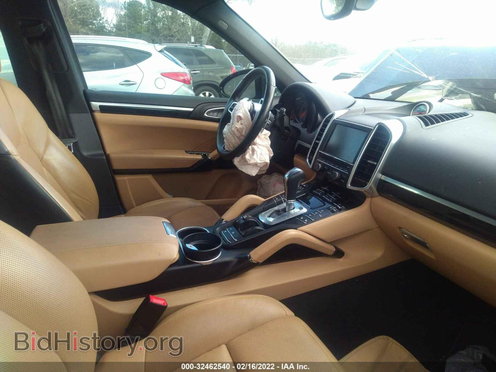 2016 PORSCHE CAYENNE - VIN: WP1AA2A24GLA10342 - Фото 5