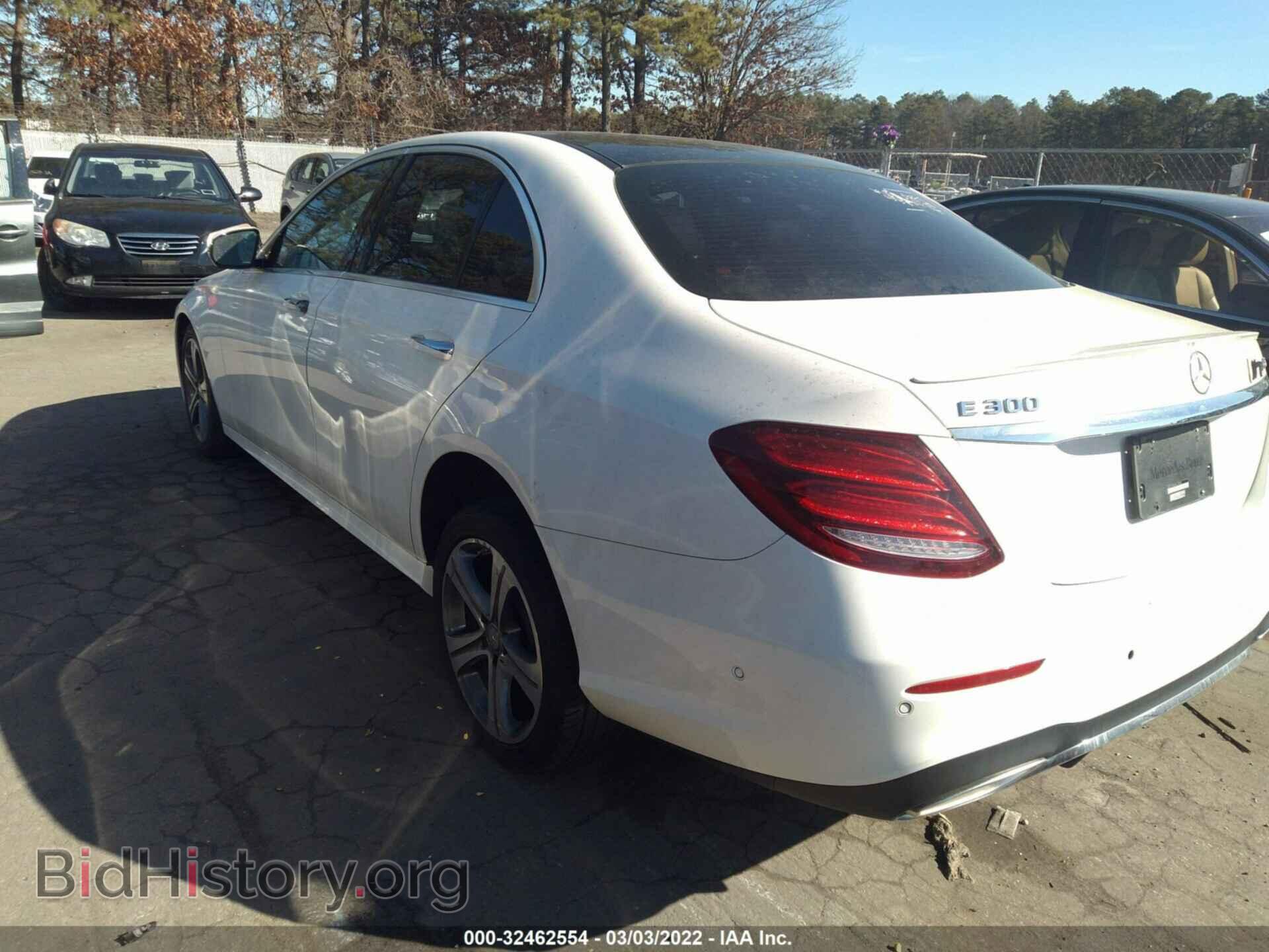 2017 MERCEDES-BENZ E-CLASS - VIN: WDDZF4KB6HA178289 - Фото 3