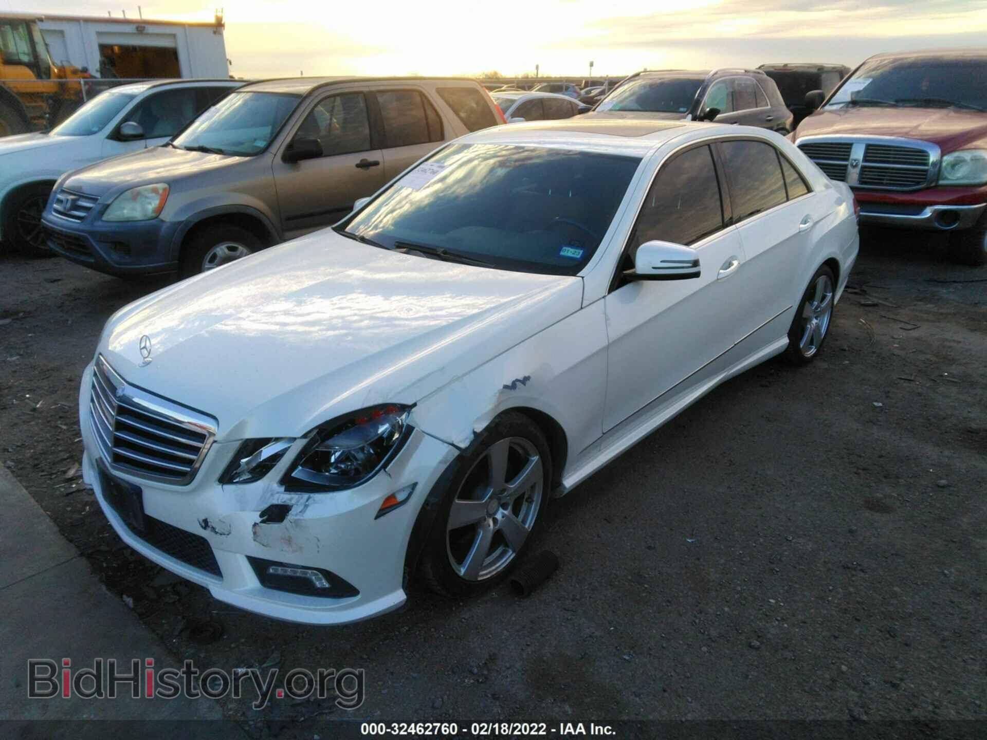 2011 MERCEDES-BENZ E-CLASS - VIN: WDDHF5GB0BA467427 - Фото 2