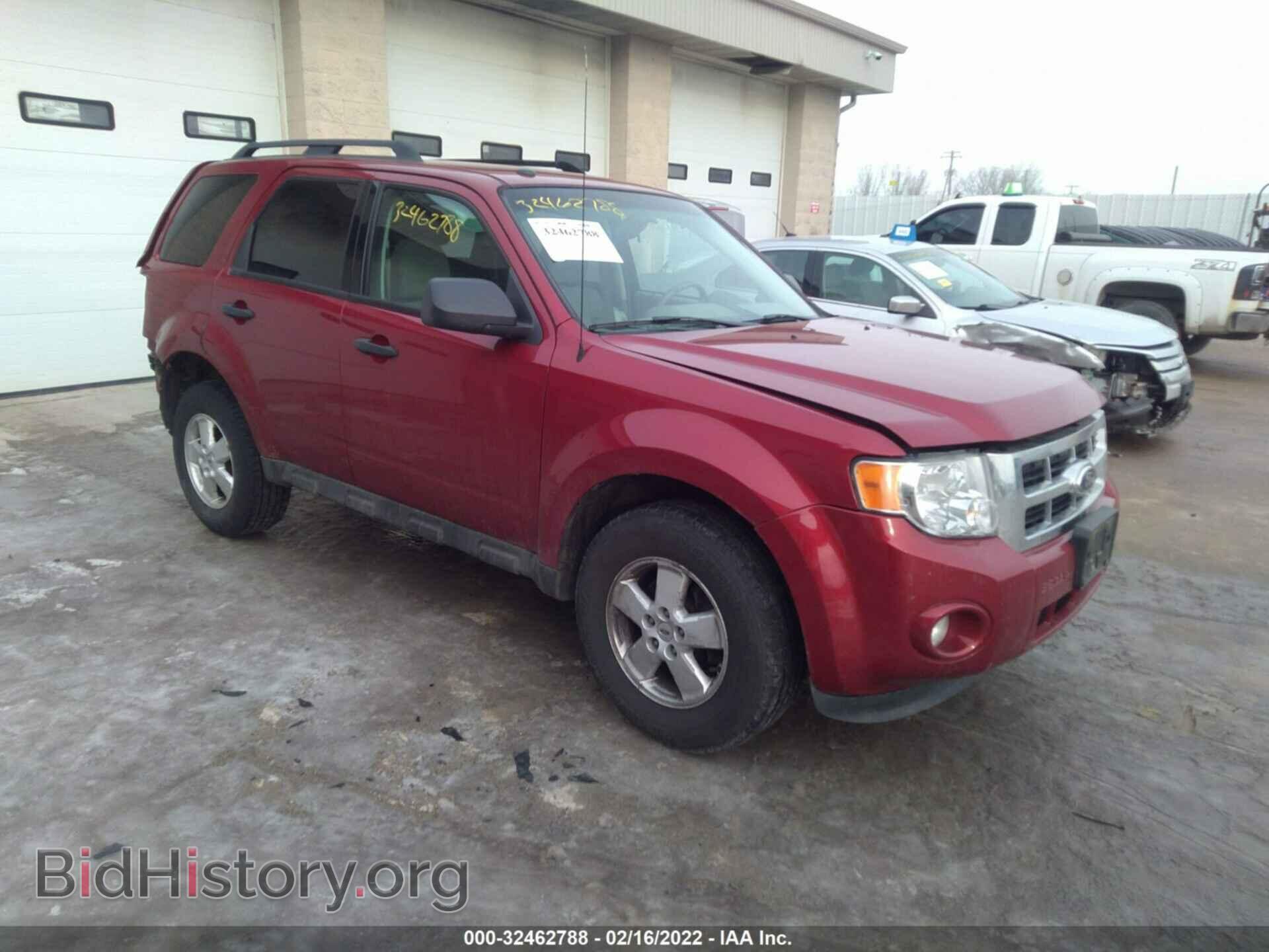 Фотография 1FMCU0D78CKC20404 - FORD ESCAPE 2012