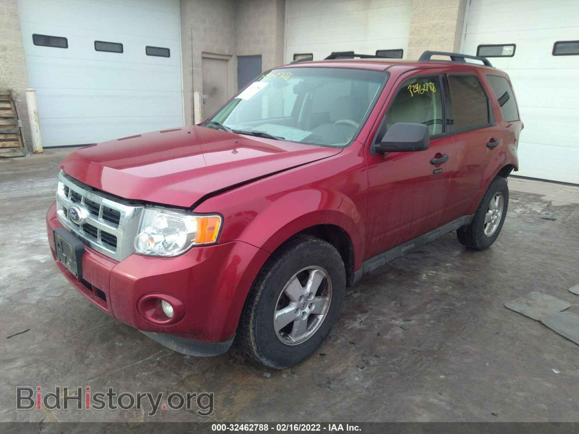 2012 FORD ESCAPE - VIN: 1FMCU0D78CKC20404 - Фото 2