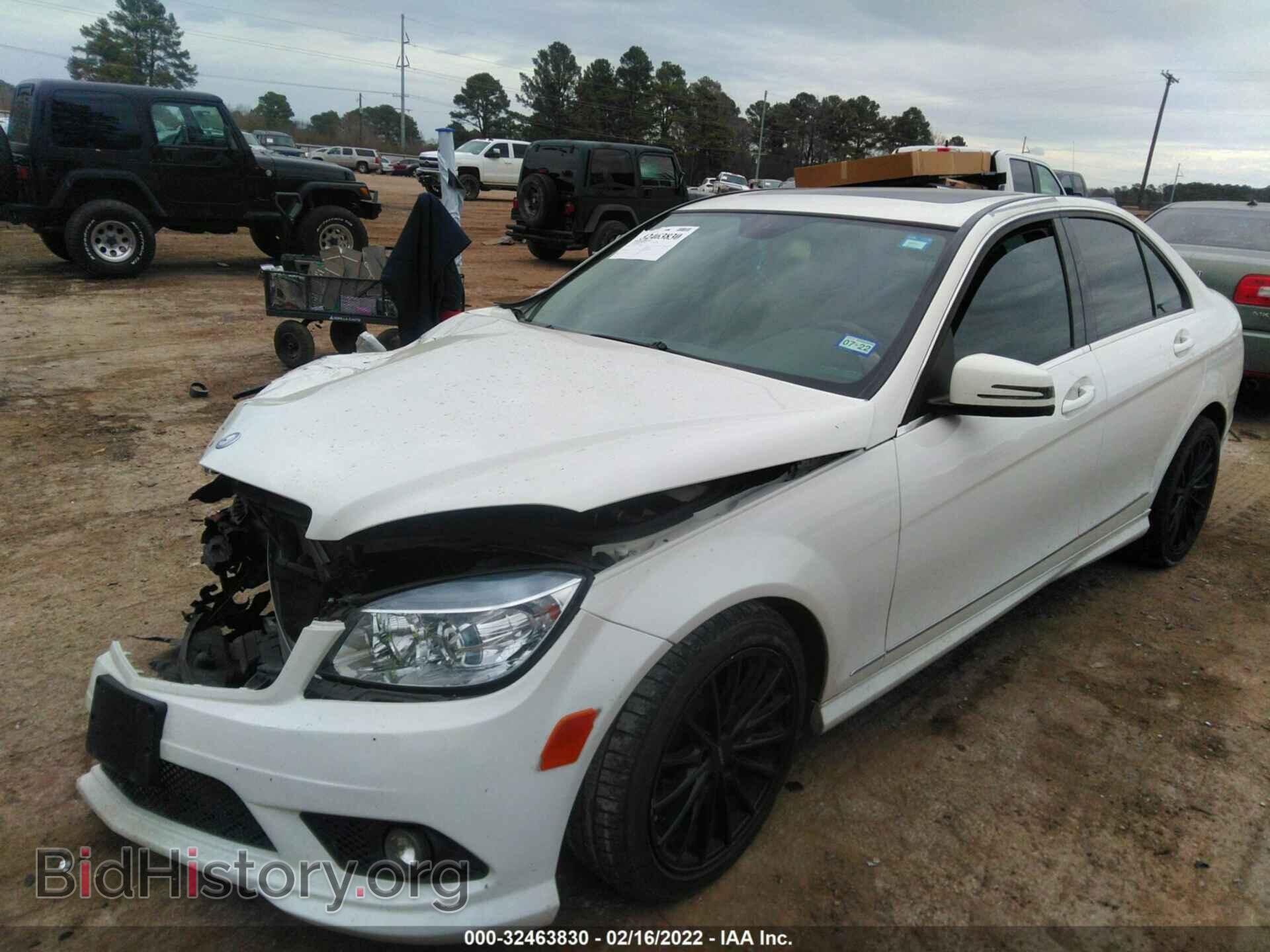 2010 MERCEDES-BENZ C-CLASS - VIN: WDDGF5EB6AR106041 - Фото 2