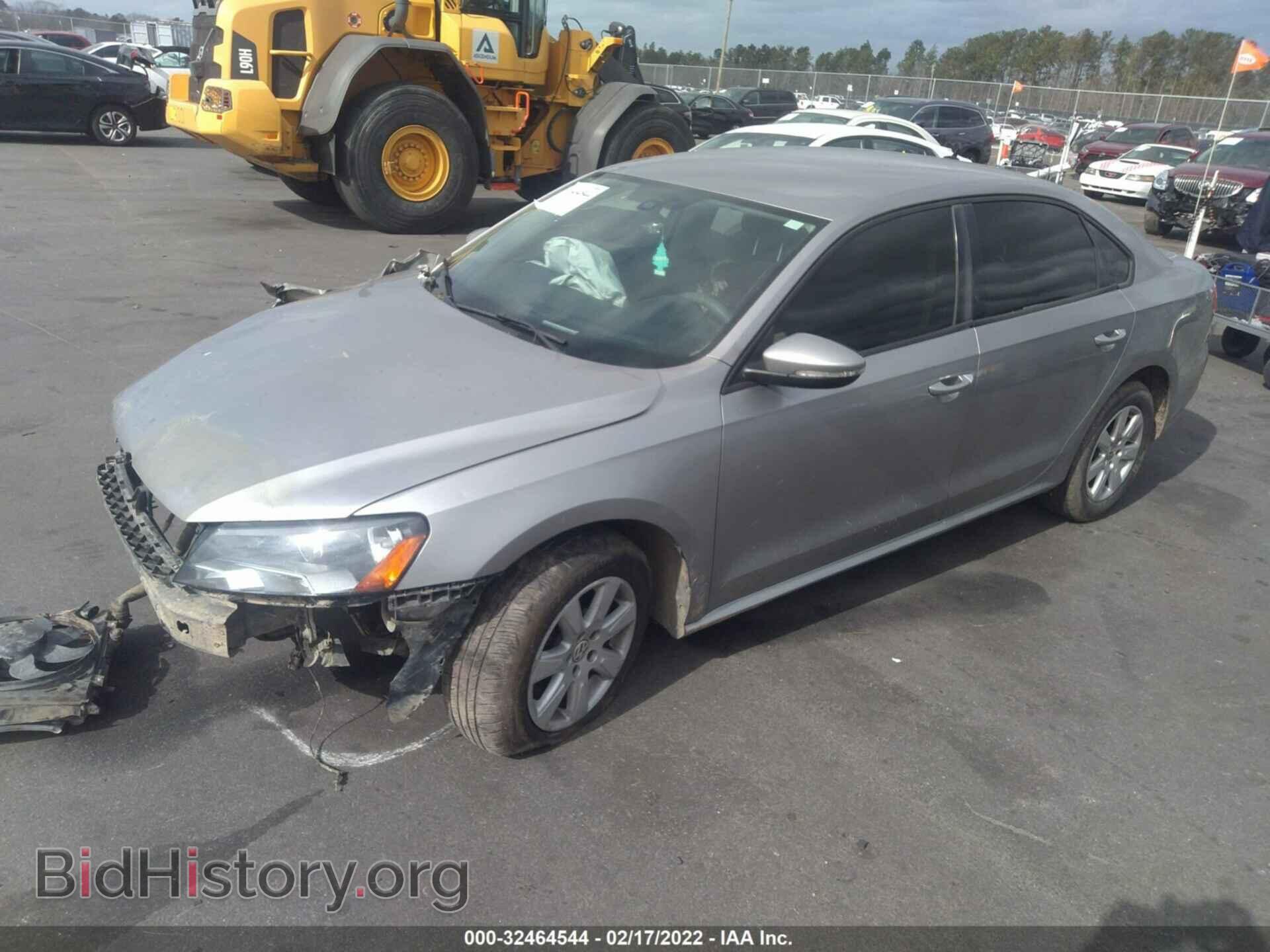 2012 VOLKSWAGEN PASSAT - VIN: 1VWAP7A35CC022030 - Фото 2