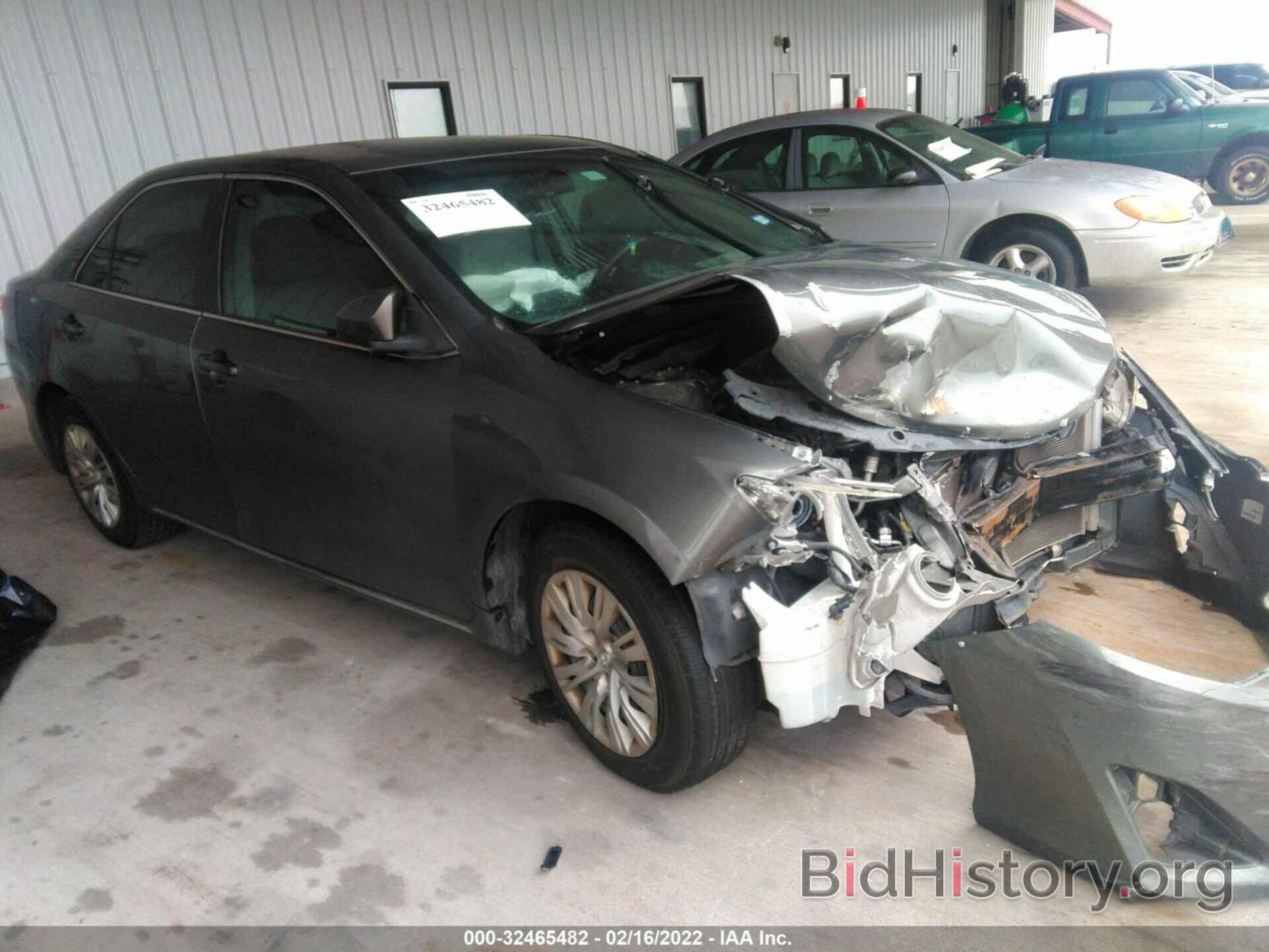 Photo 4T4BF1FK4CR215322 - TOYOTA CAMRY 2012