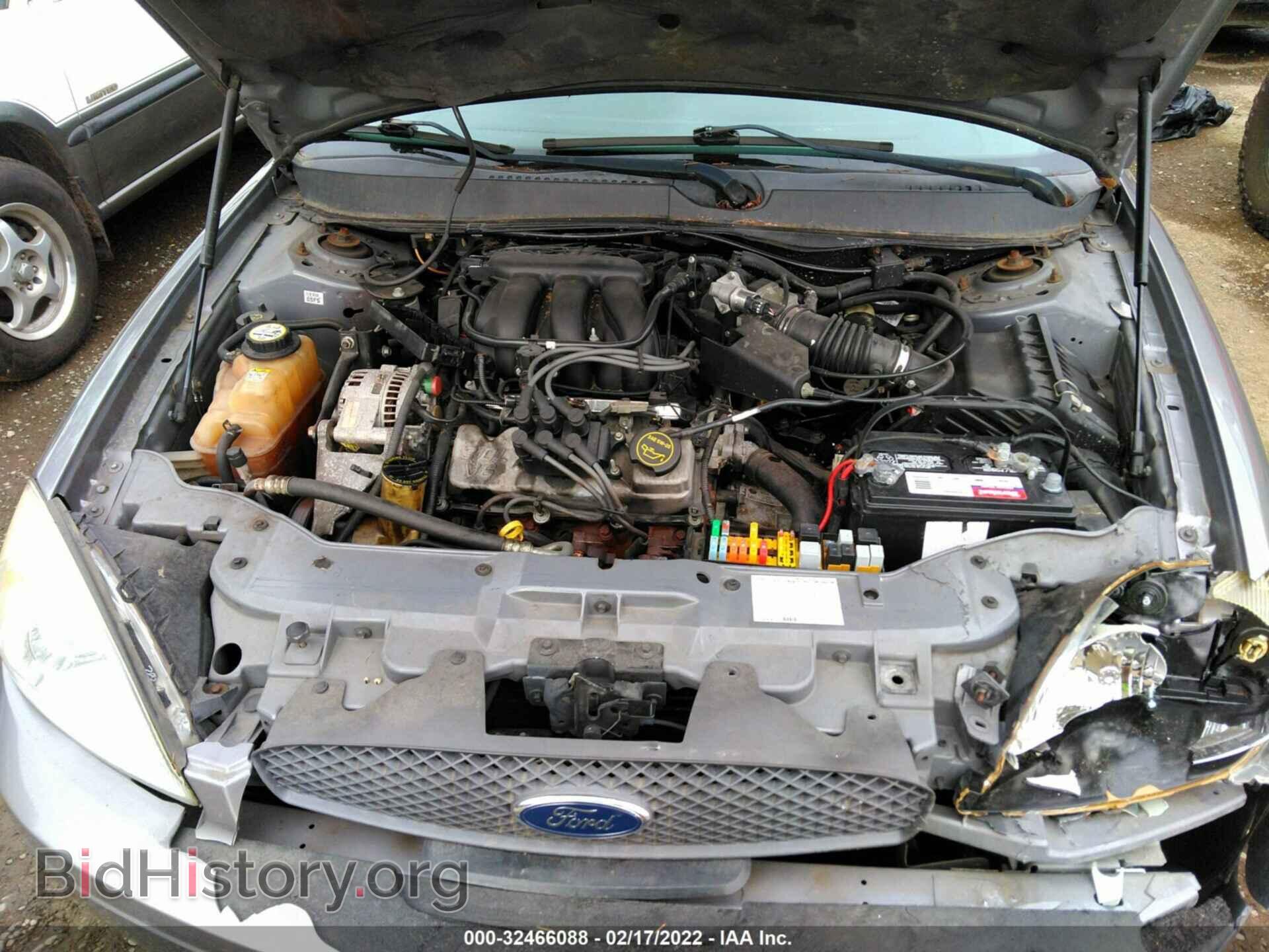 2006 FORD TAURUS - VIN: 1FAFP53U76A211562 - Фото 10