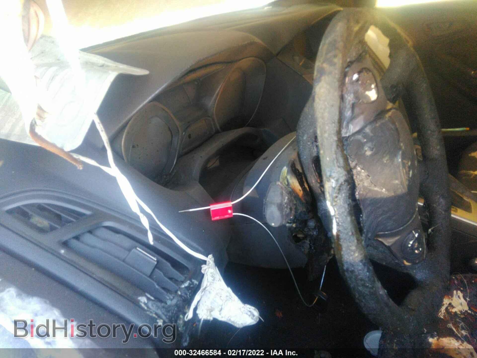 2012 FORD FOCUS - VIN: 1FAHP3K22CL382829 - Photo 5