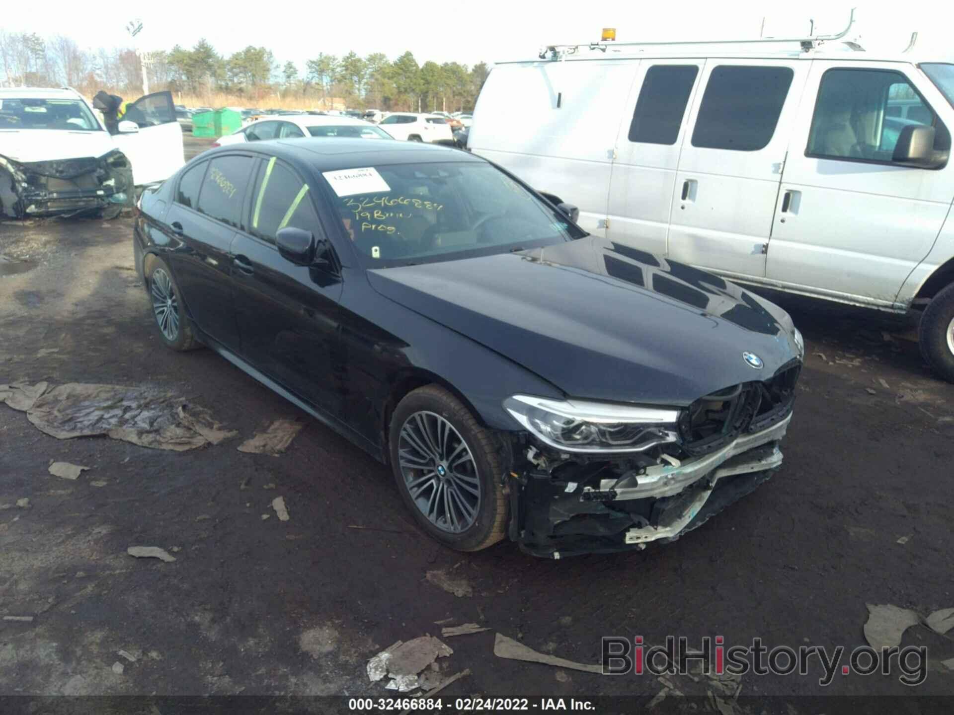 Photo WBAJE7C53KWD55802 - BMW 5 SERIES 2019