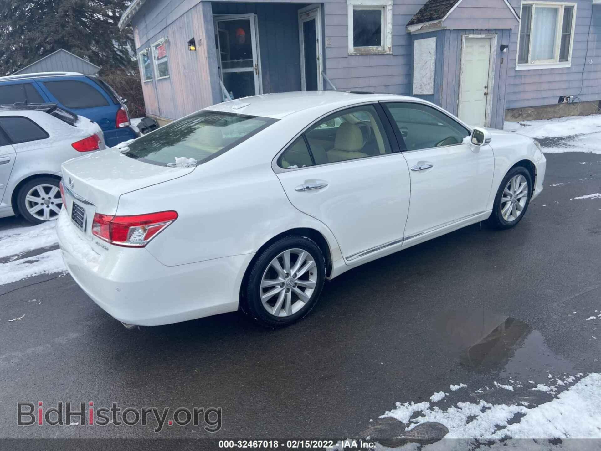 2011 LEXUS ES 350 - VIN: JTHBK1EG4B2467961 - Photo 4