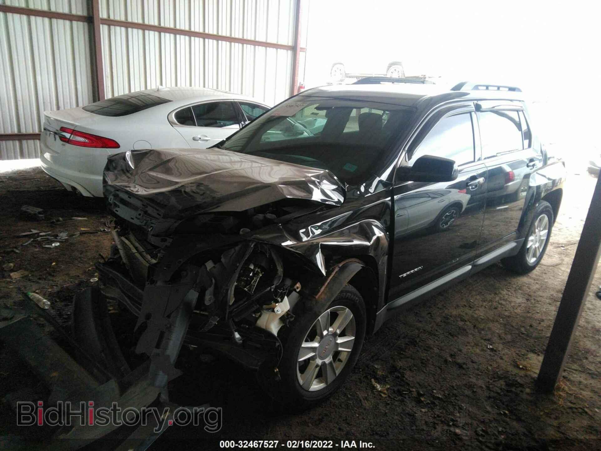 2011 GMC TERRAIN - VIN: 2CTALSEC2B6273028 - Фото 2