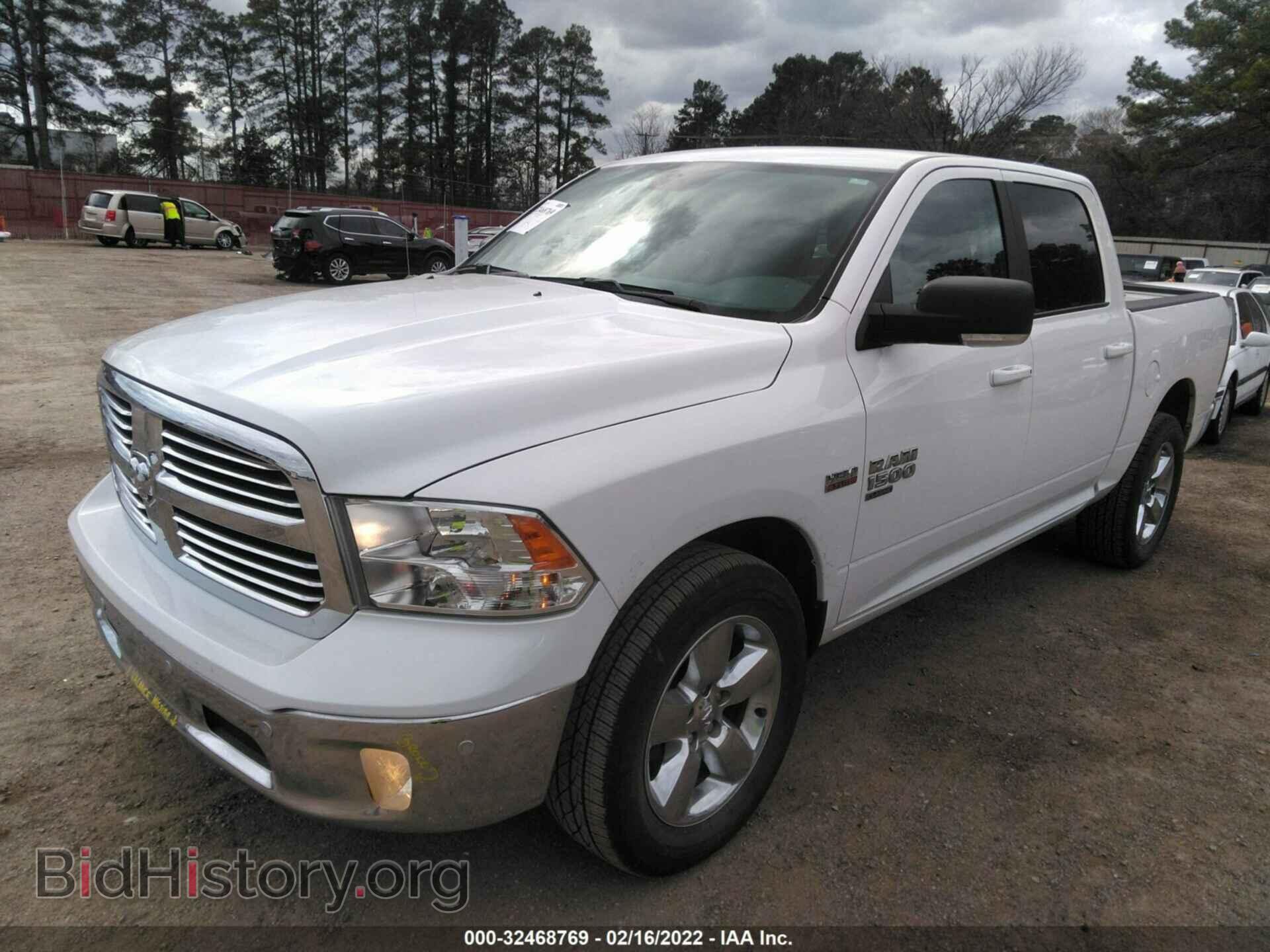 2019 RAM 1500 CLASSIC - VIN: 1C6RR7LT2KS687993 - Фото 2