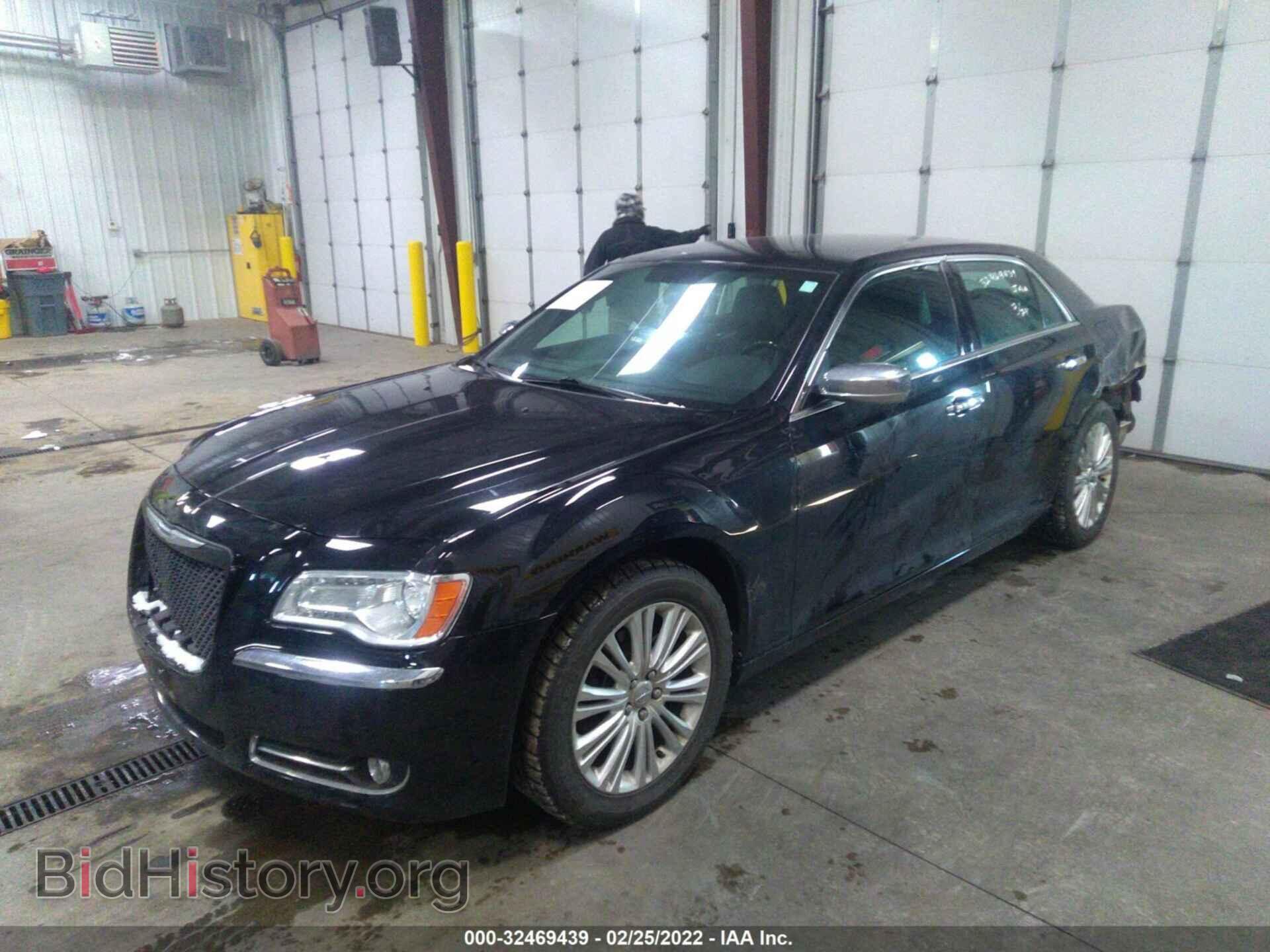 2014 CHRYSLER 300 - VIN: 2C3CCAKG0EH170144 - Фото 2