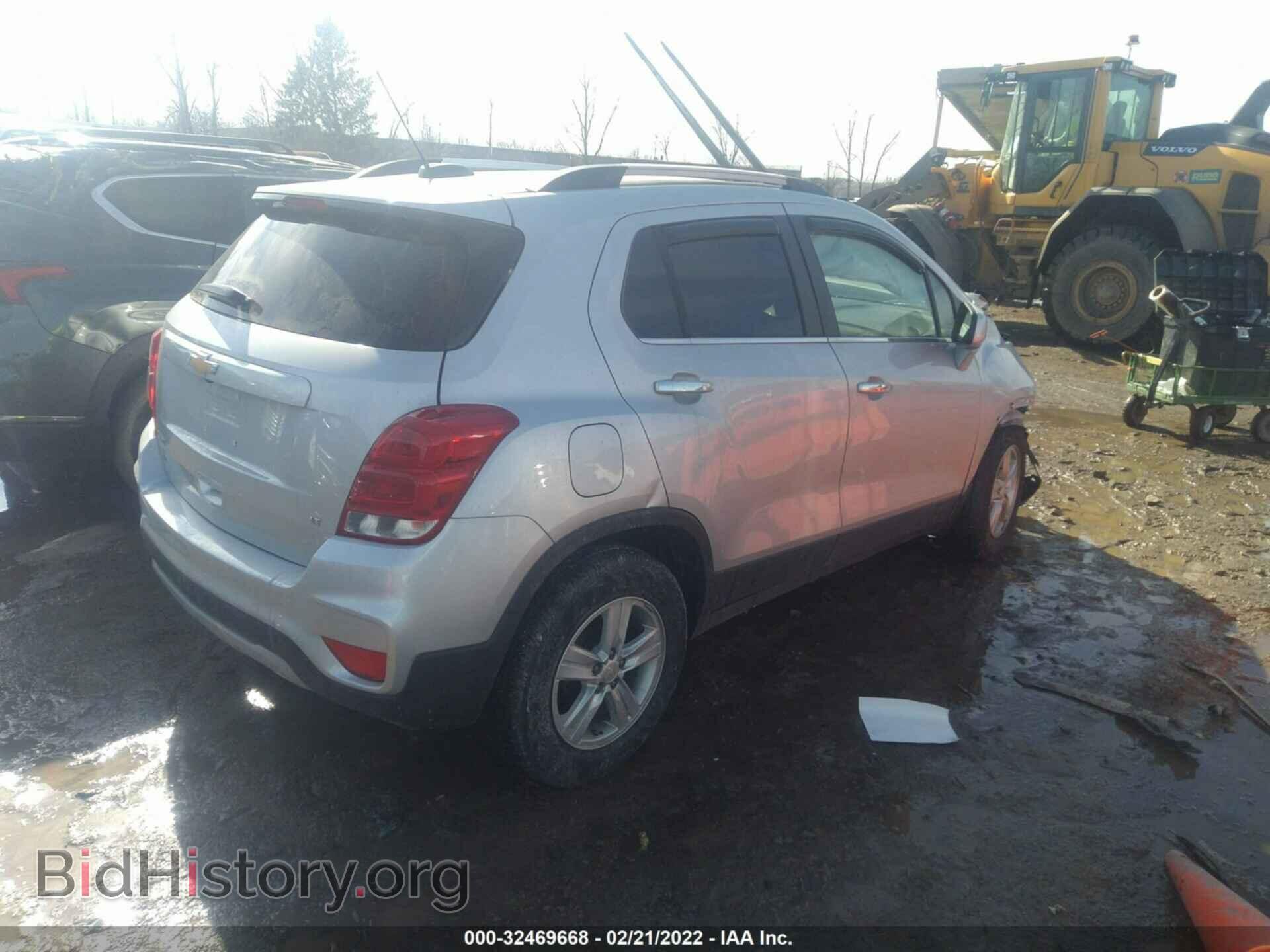 2019 CHEVROLET TRAX - VIN: 3GNCJLSB2KL405638 - Фото 4
