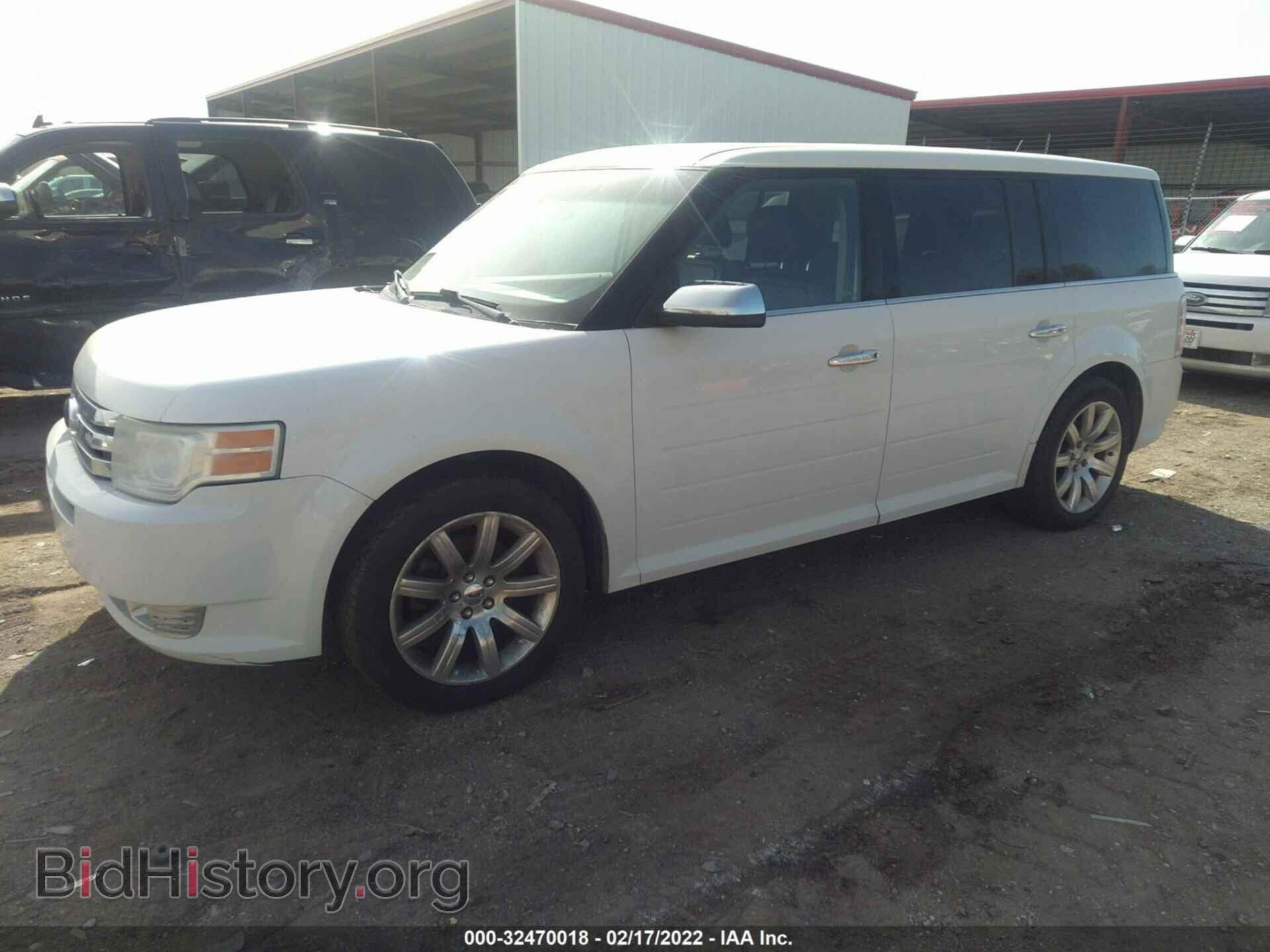 2009 FORD FLEX - VIN: 2FMEK63C79BA25607 - Фото 2