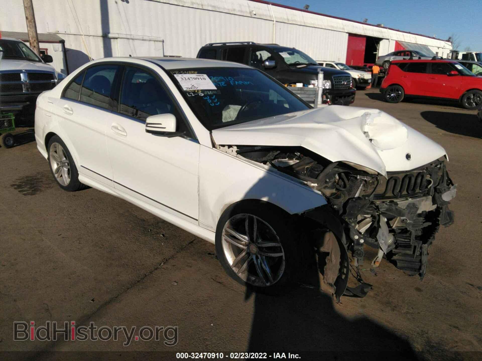 Фотография WDDGF8BB5CR223697 - MERCEDES-BENZ C-CLASS 2012