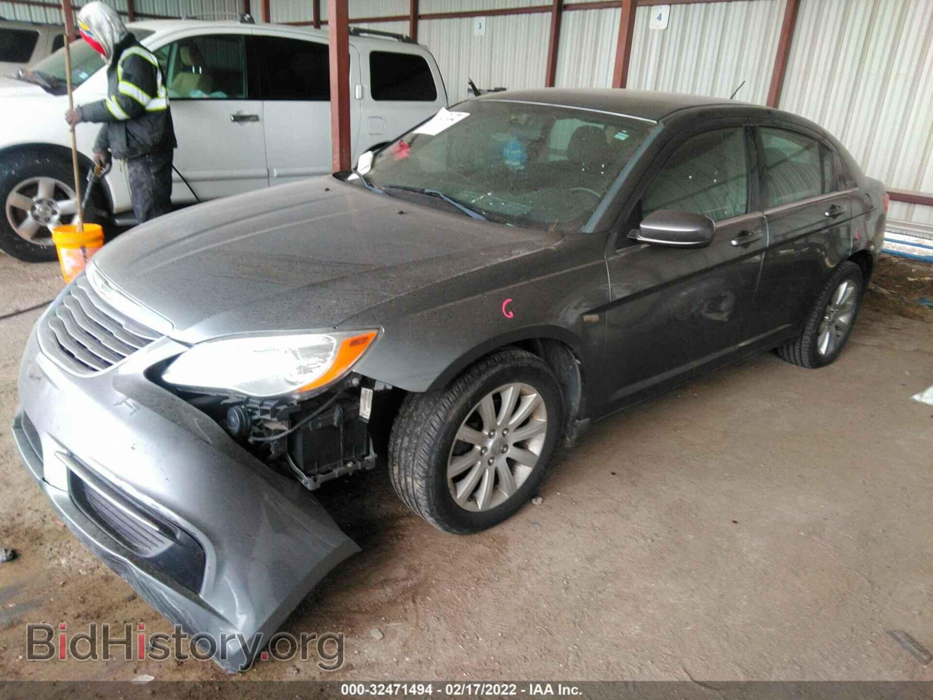 2013 CHRYSLER 200 - VIN: 1C3CCBBB7DN571299 - Photo 2