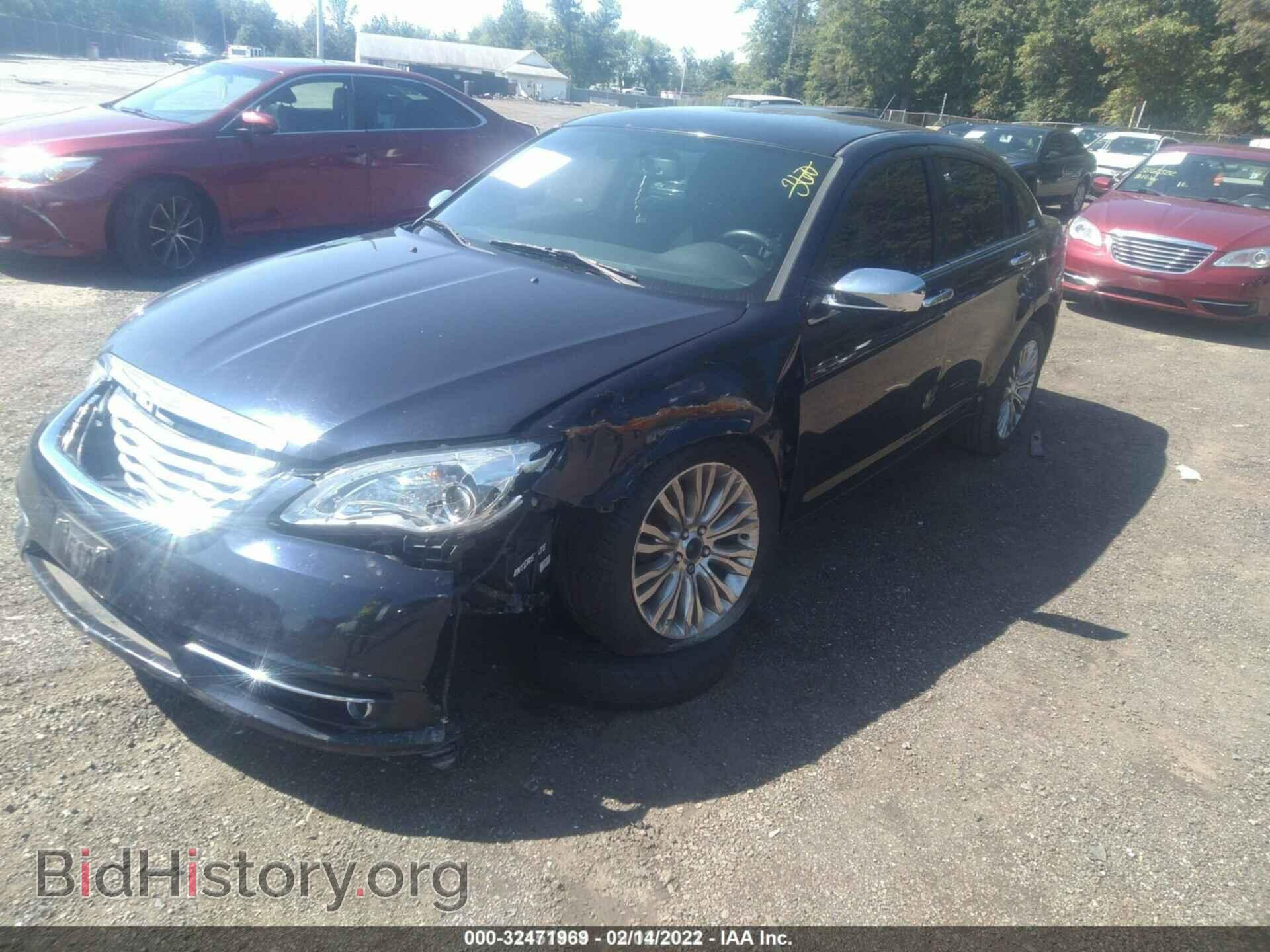 2012 CHRYSLER 200 - VIN: 1C3CCBCG8CN211354 - Фото 2