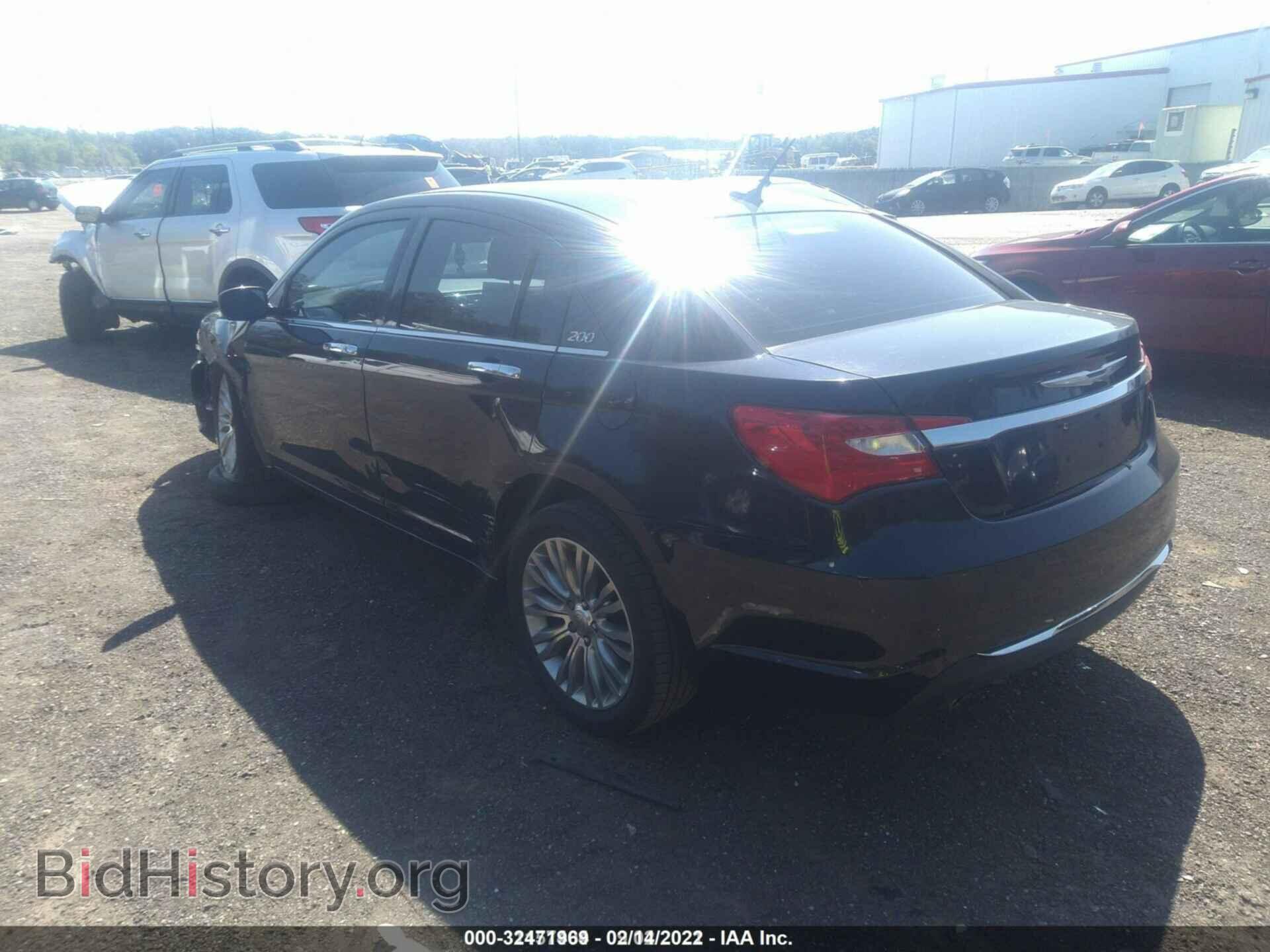 2012 CHRYSLER 200 - VIN: 1C3CCBCG8CN211354 - Фото 3