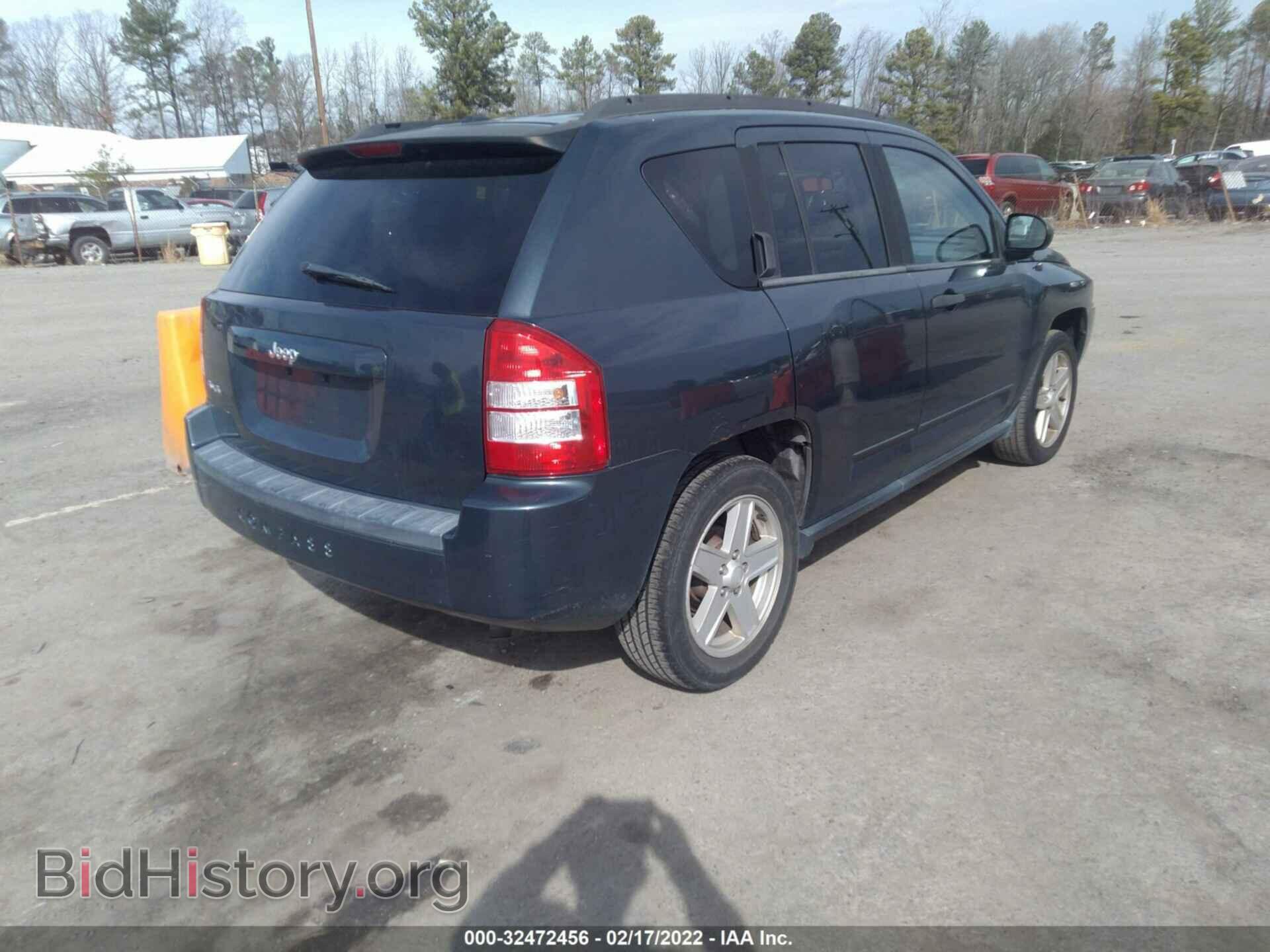 2007 JEEP COMPASS - VIN: 1J8FF47W87D427870 - Фото 4