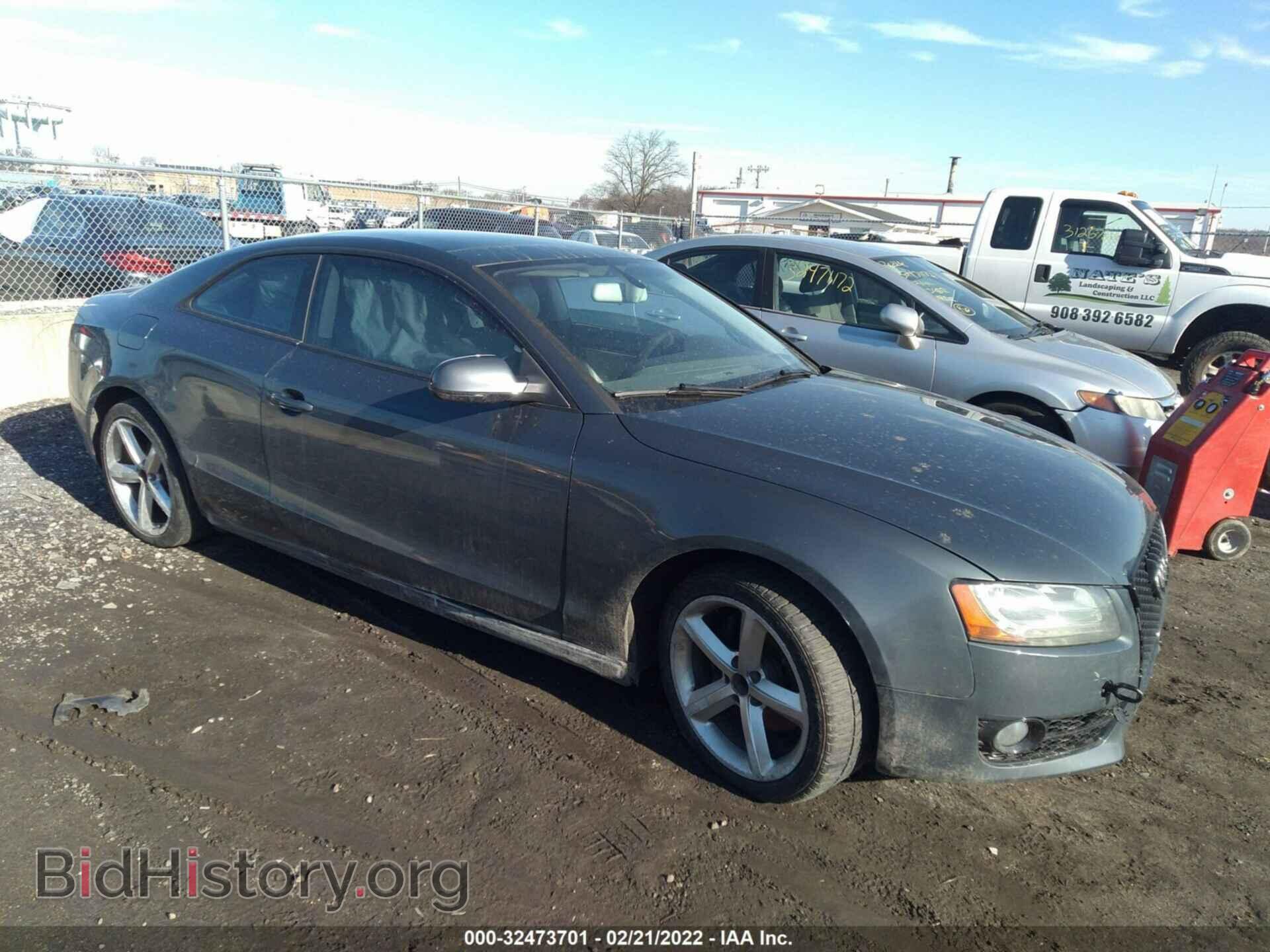 Photo WAUCKAFR3AA085198 - AUDI A5 2010