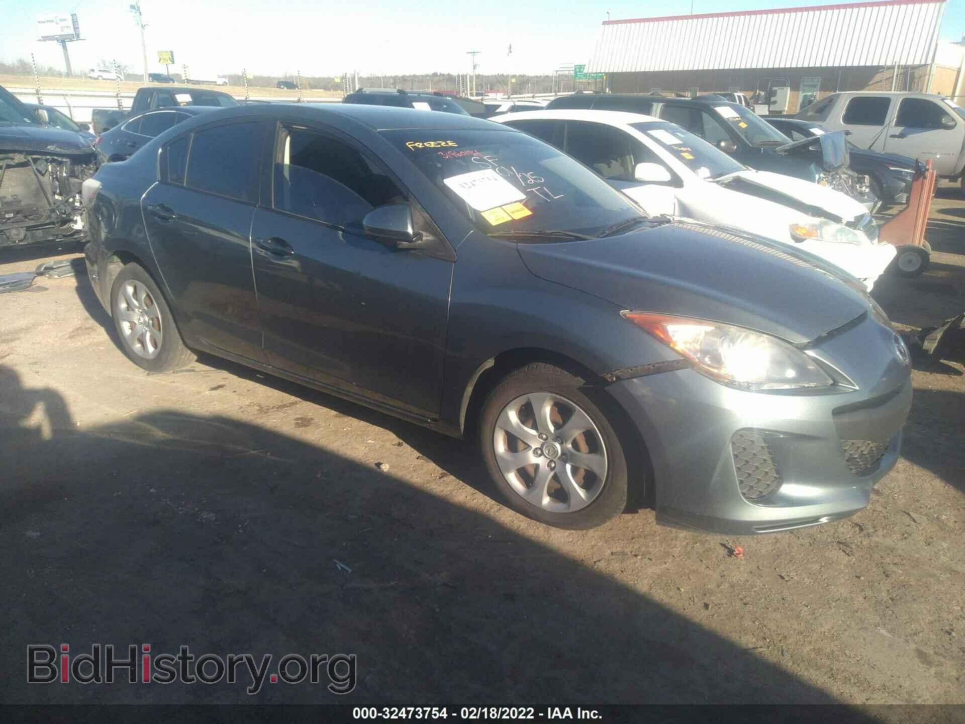 Фотография JM1BL1UF2C1557740 - MAZDA MAZDA3 2012