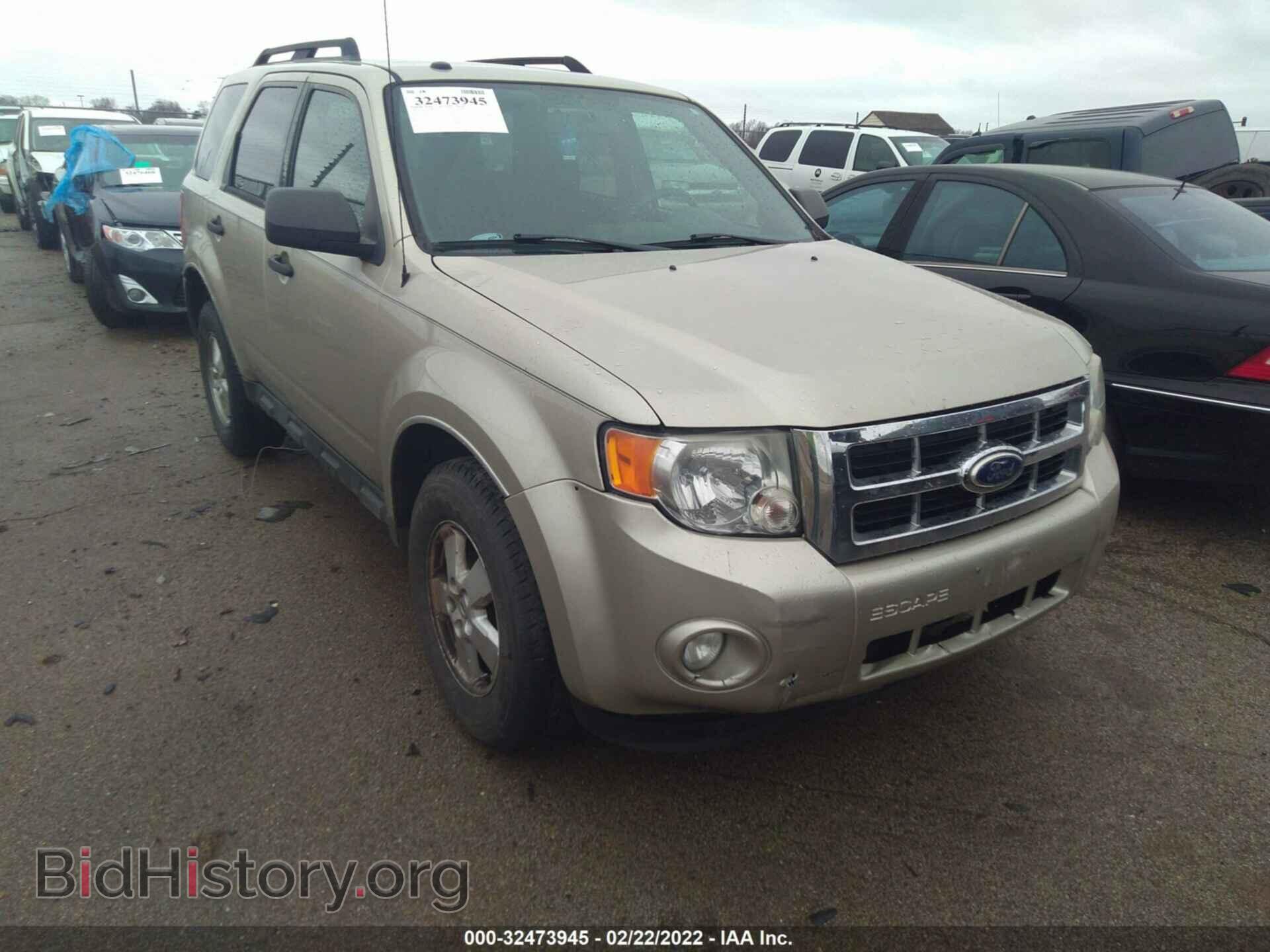 Photo 1FMCU0D76AKA94380 - FORD ESCAPE 2010