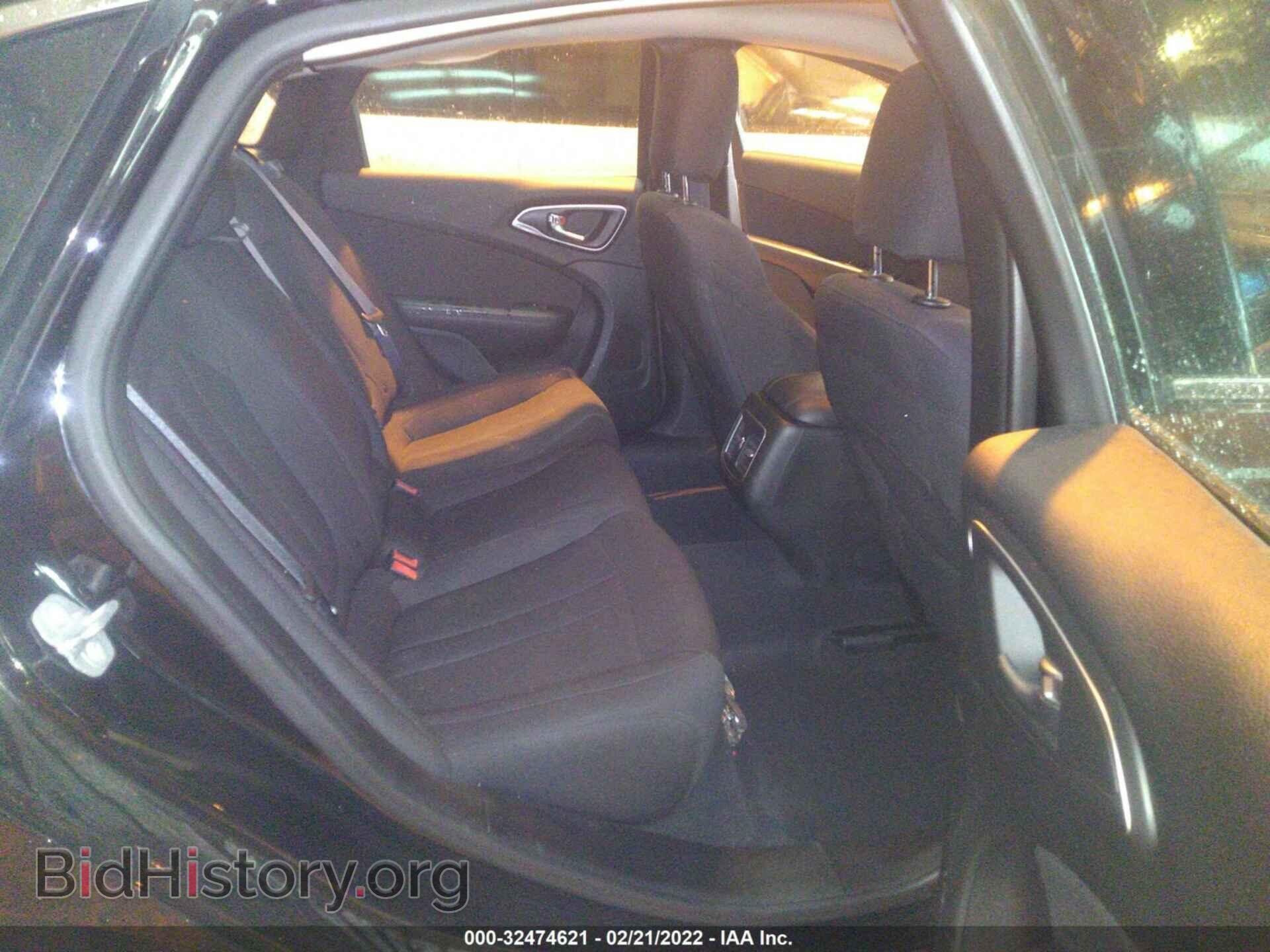 2015 CHRYSLER 200 - VIN: 1C3CCCAB2FN527673 - Фото 8