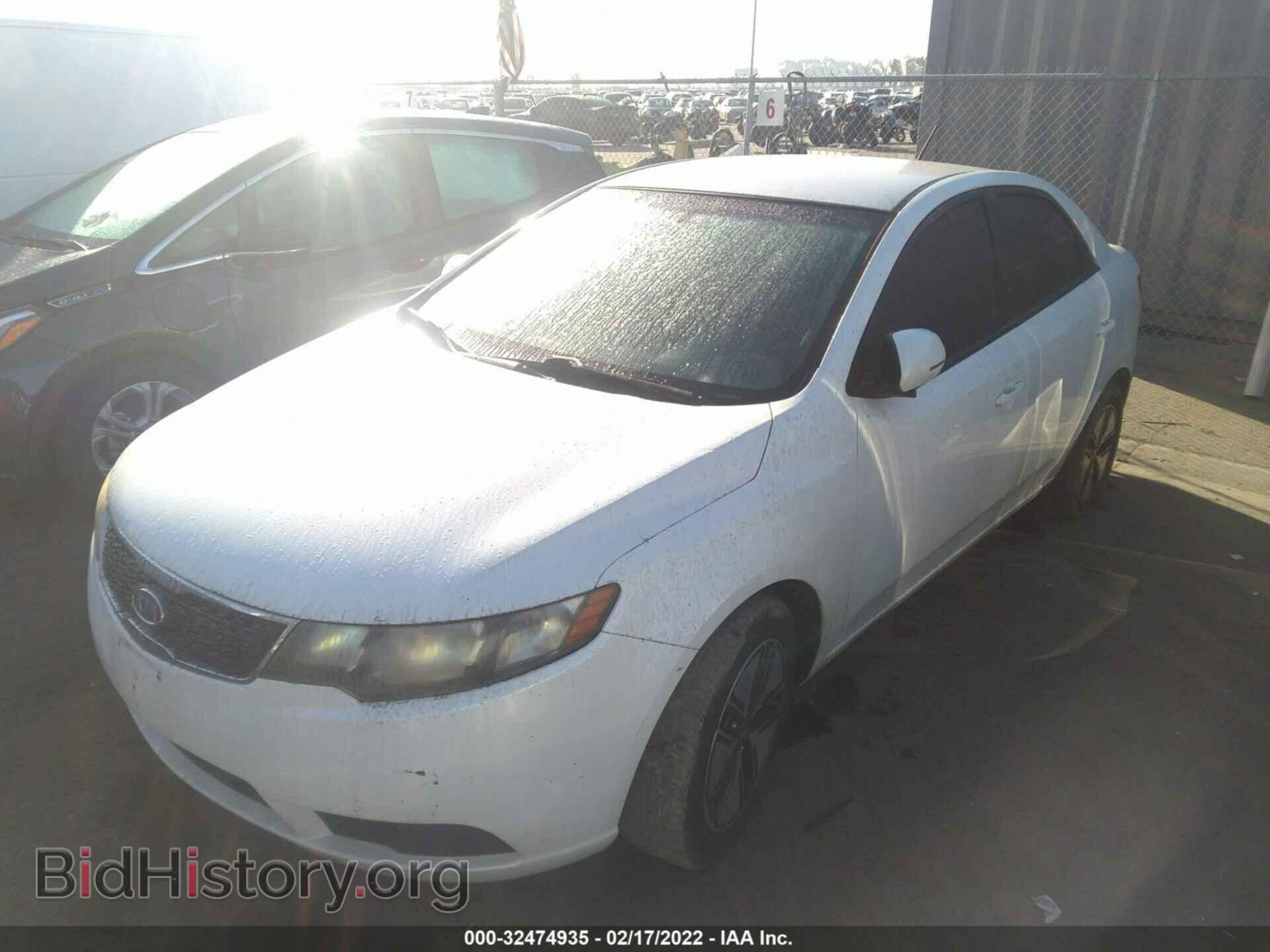 2012 KIA FORTE - VIN: KNAFU4A21C5582880 - Фото 2