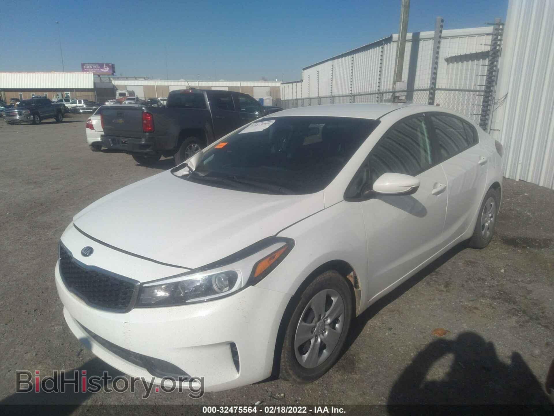 2017 KIA FORTE - VIN: 3KPFK4A78HE049196 - Фото 2