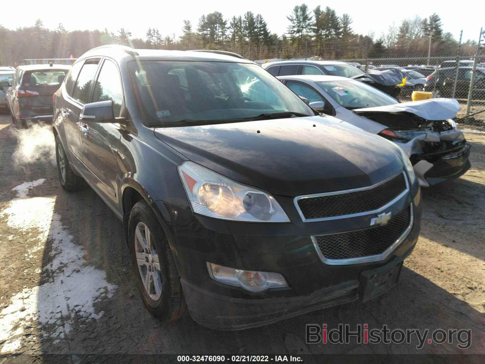 Photo 1GNKVGED4BJ211480 - CHEVROLET TRAVERSE 2011