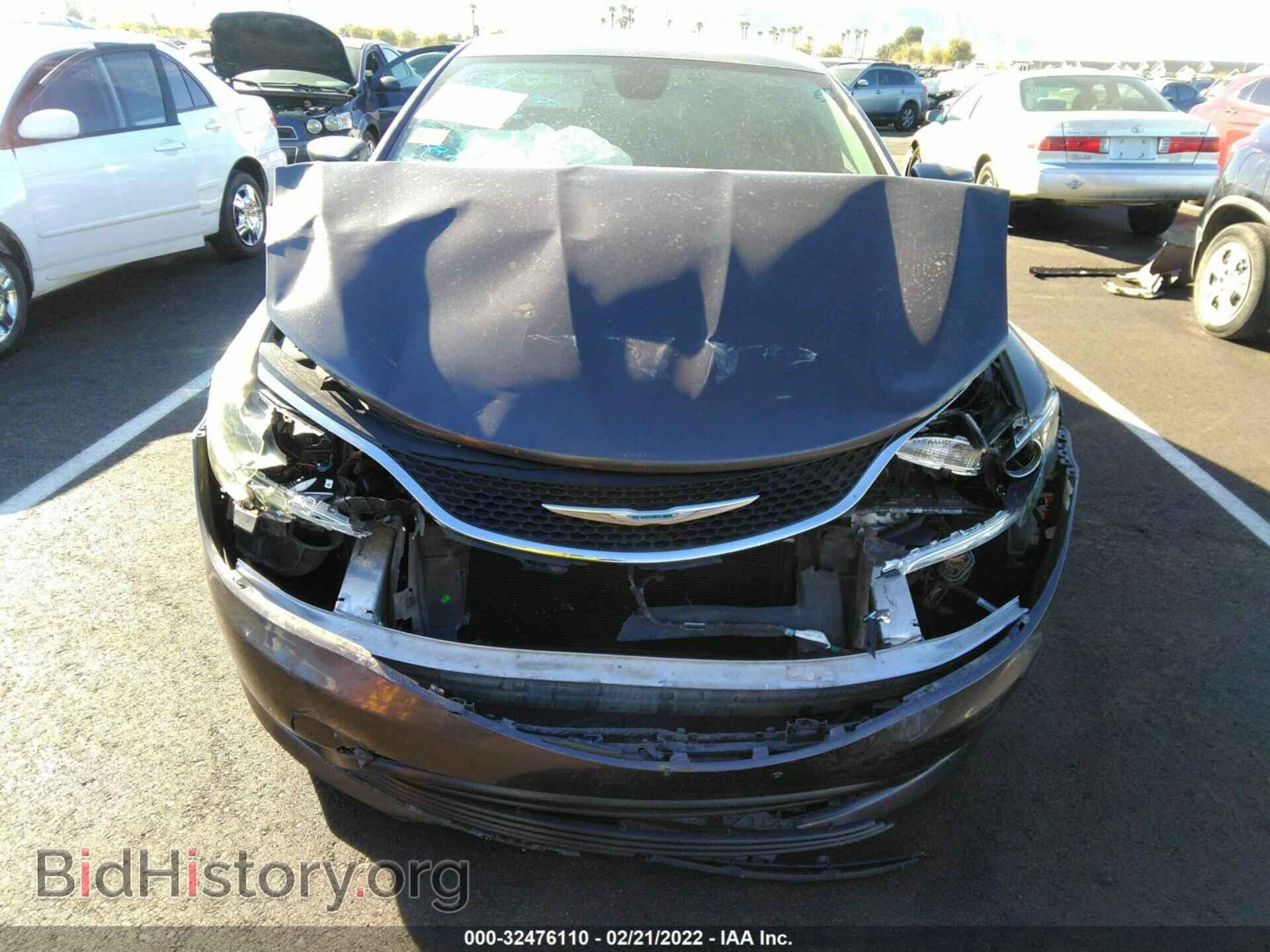 2016 CHRYSLER 200 - VIN: 1C3CCCFB5GN108193 - Фото 6