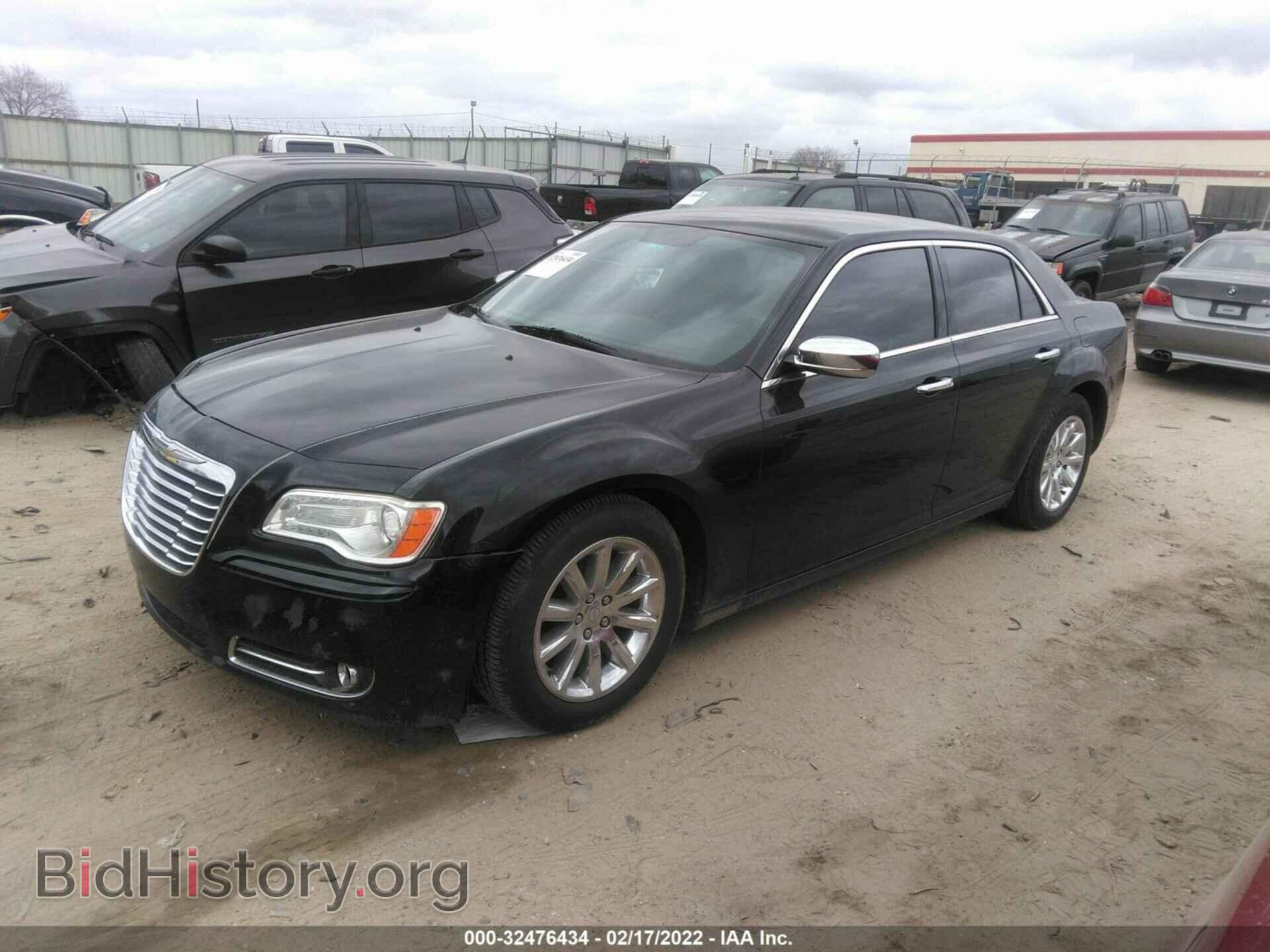2012 CHRYSLER 300 - VIN: 2C3CCACG6CH237843 - Фото 2