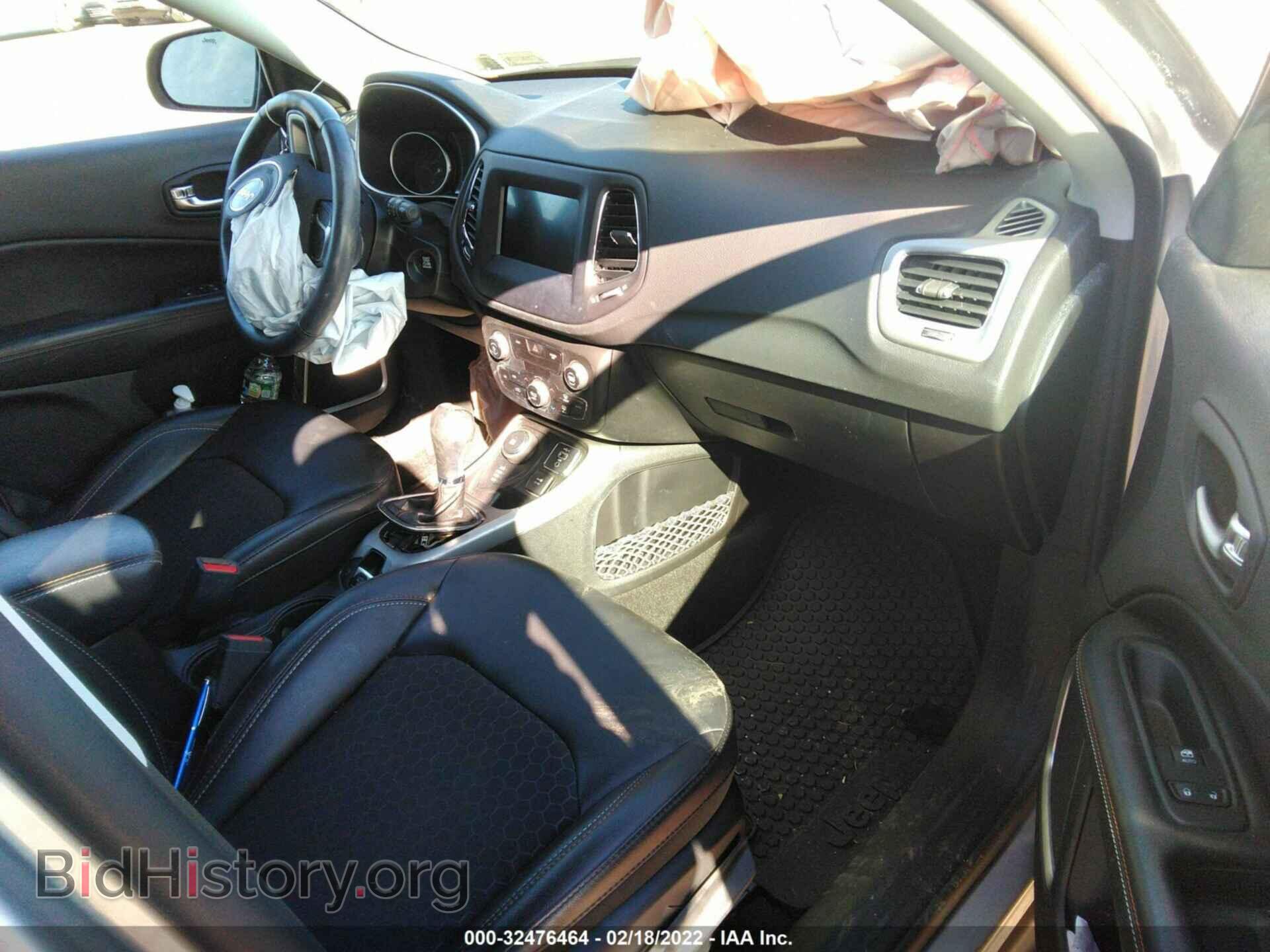 2019 JEEP COMPASS - VIN: 3C4NJDBB9KT690491 - Фото 5