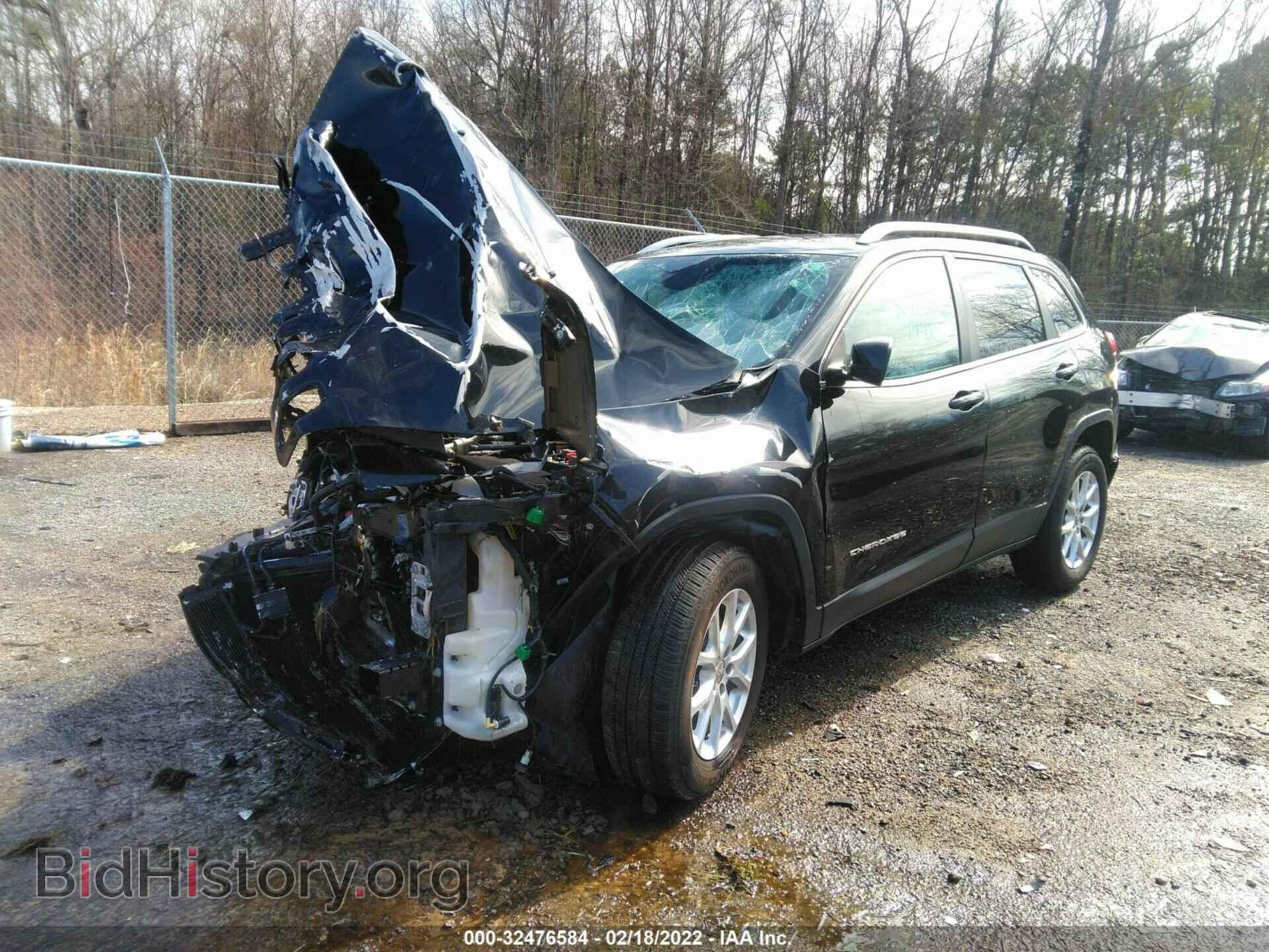 2016 JEEP CHEROKEE - VIN: 1C4PJMCS4GW157604 - Фото 2