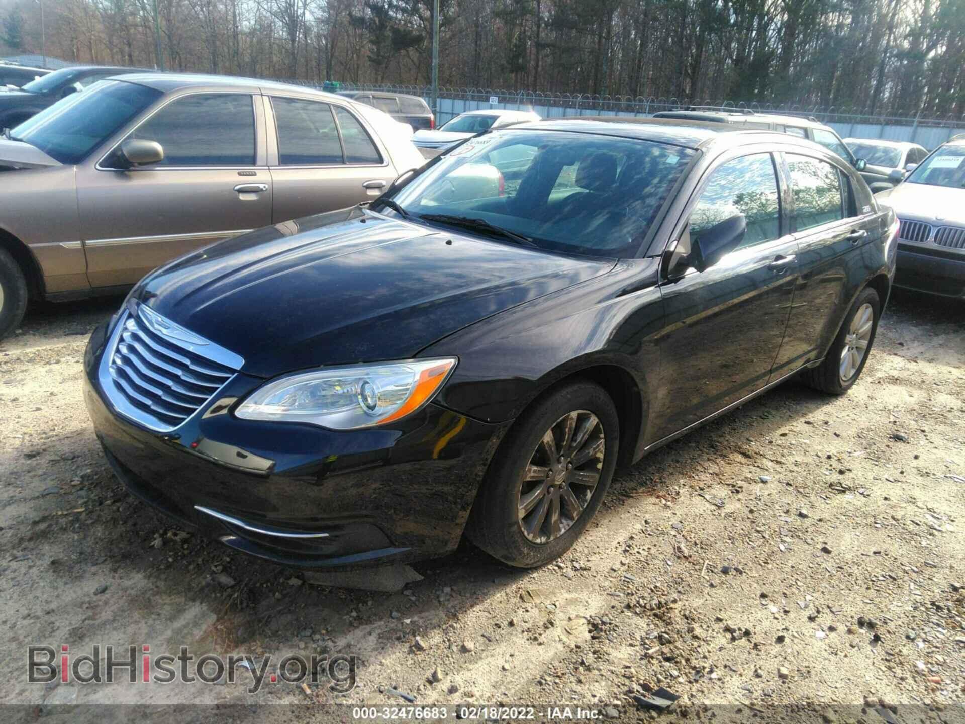 2012 CHRYSLER 200 - VIN: 1C3CCBBB7CN158104 - Фото 2