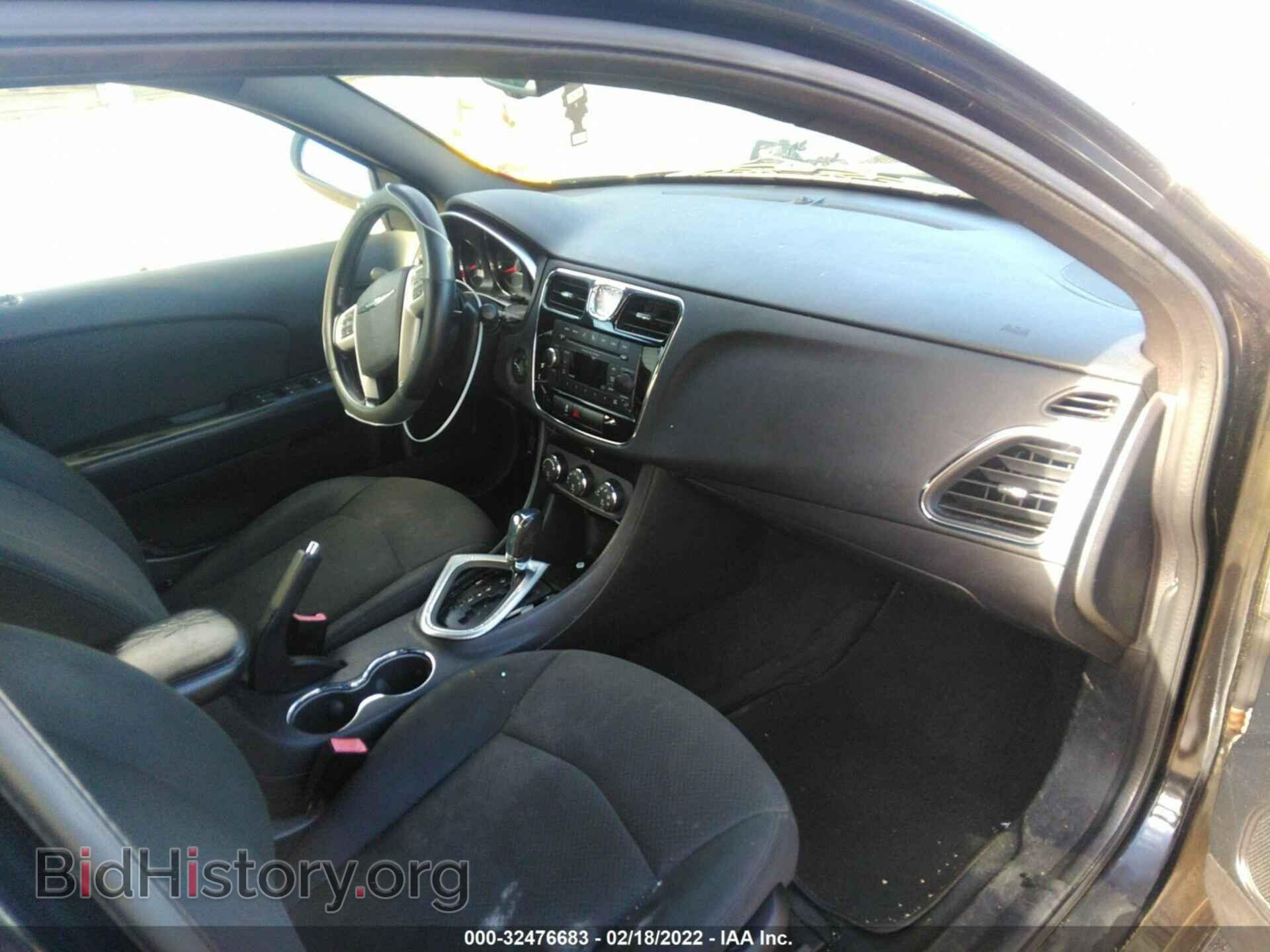 2012 CHRYSLER 200 - VIN: 1C3CCBBB7CN158104 - Фото 5