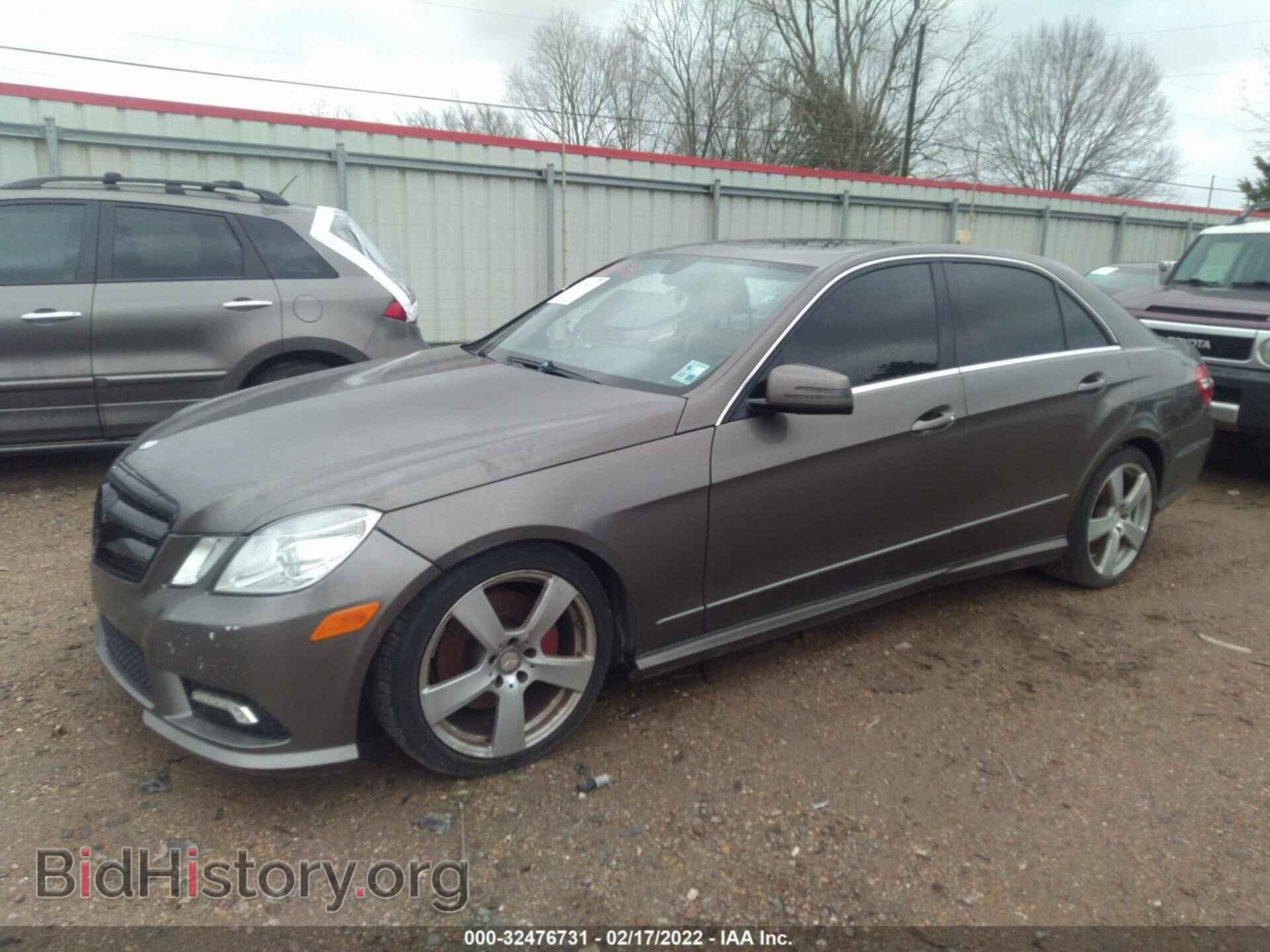 2011 MERCEDES-BENZ E-CLASS - VIN: WDDHF5GB7BA410044 - Фото 2