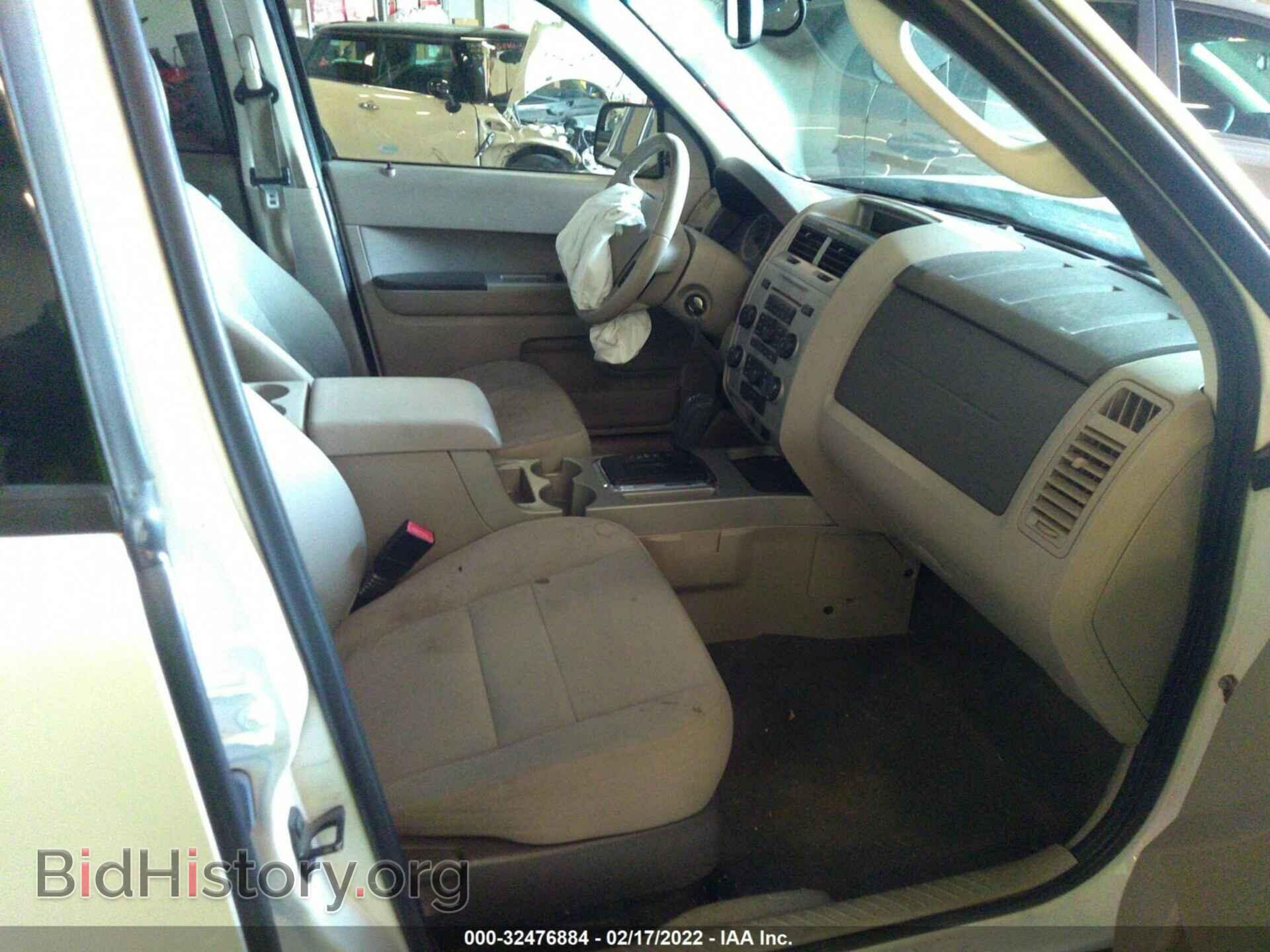 2011 FORD ESCAPE - VIN: 1FMCU9DG2BKB85748 - Фото 5