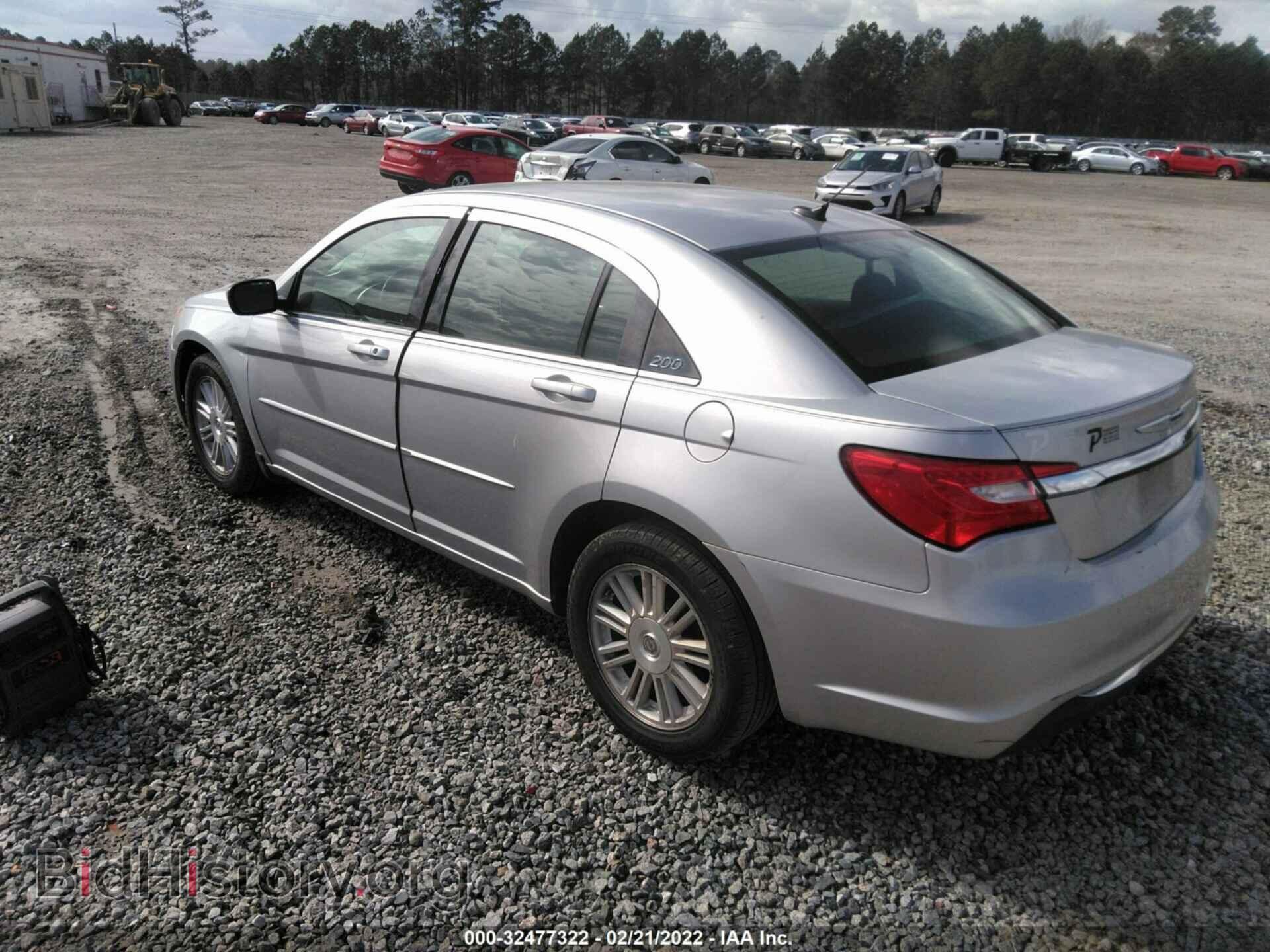 2012 CHRYSLER 200 - VIN: 1C3CCBAB0CN225787 - Фото 3