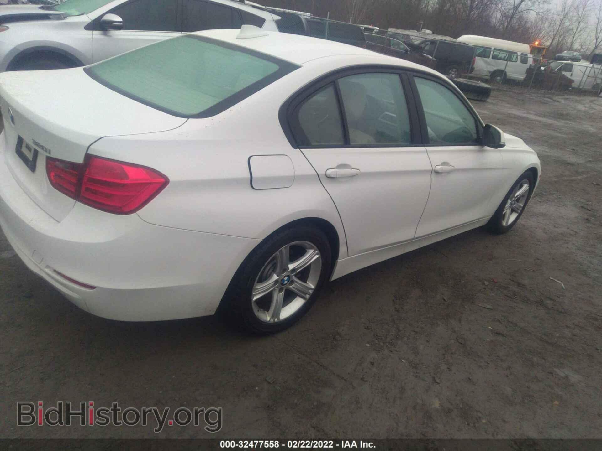 2014 BMW 3 SERIES - VIN: WBA3C3C54EF984784 - Фото 4