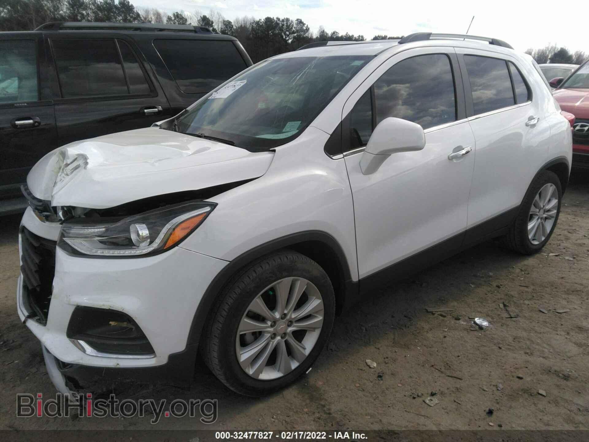 2018 CHEVROLET TRAX - VIN: 3GNCJMSB0JL378220 - Фото 2