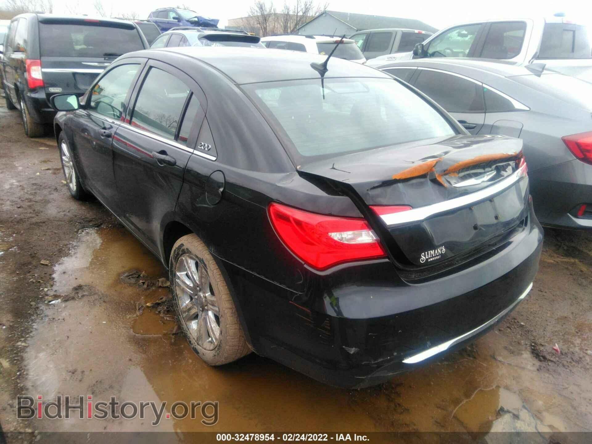 2011 CHRYSLER 200 - VIN: 1C3BC1FB6BN623759 - Фото 3