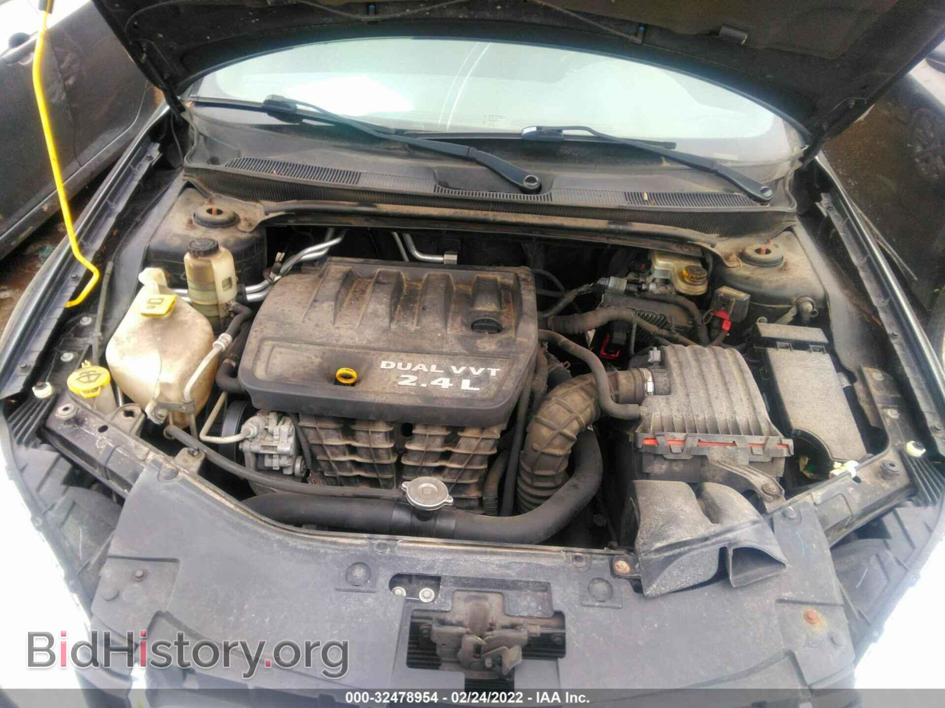 2011 CHRYSLER 200 - VIN: 1C3BC1FB6BN623759 - Фото 10