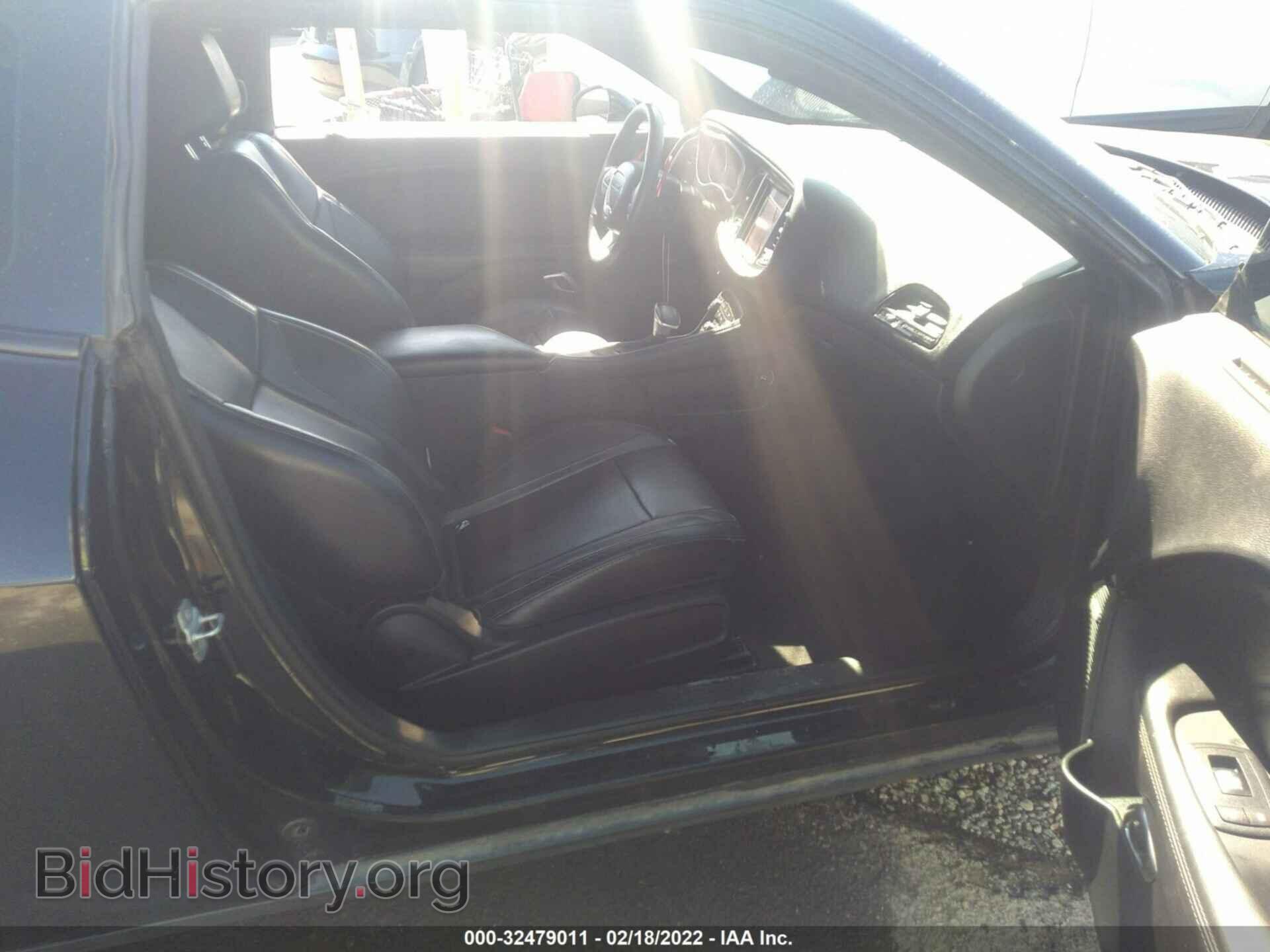 2017 DODGE CHALLENGER - VIN: 2C3CDZAG5HH555233 - Фото 5