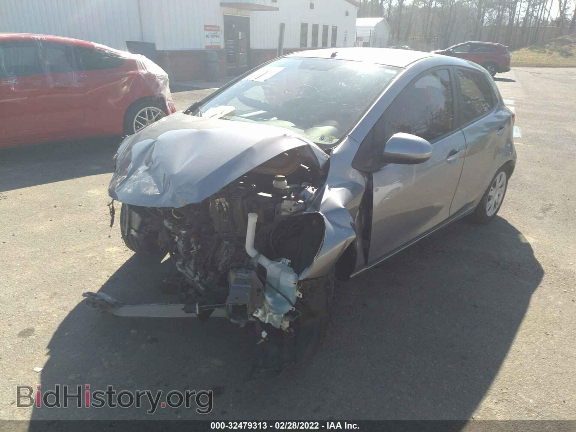 2014 MAZDA MAZDA2 - VIN: JM1DE1KY1E0171729 - Фото 2