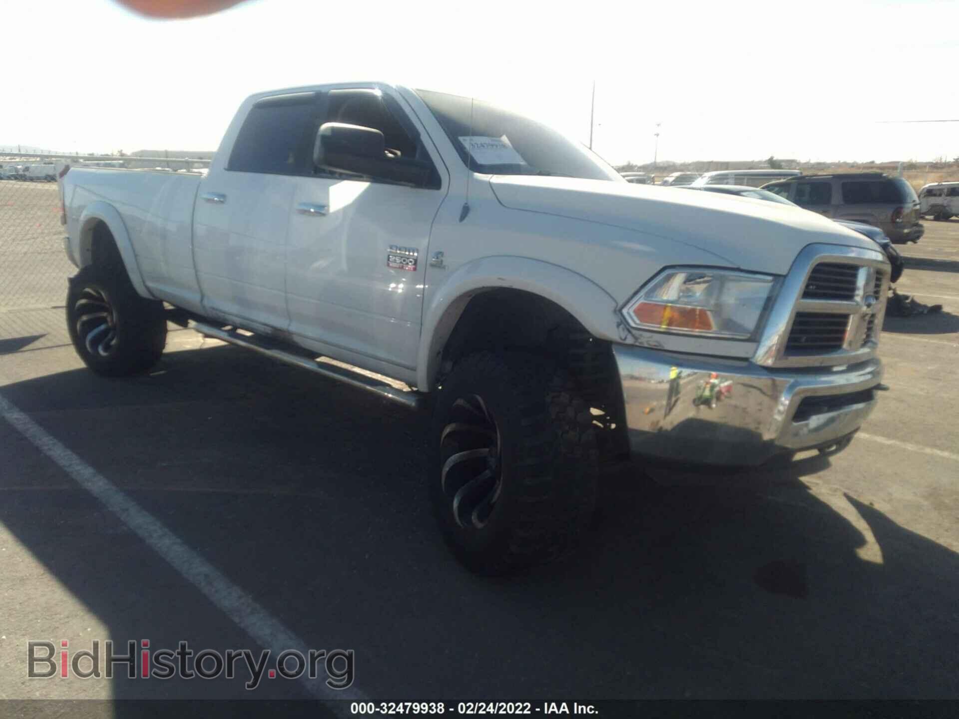 Photo 3C6UD5JL8CG100947 - RAM 2500 2012