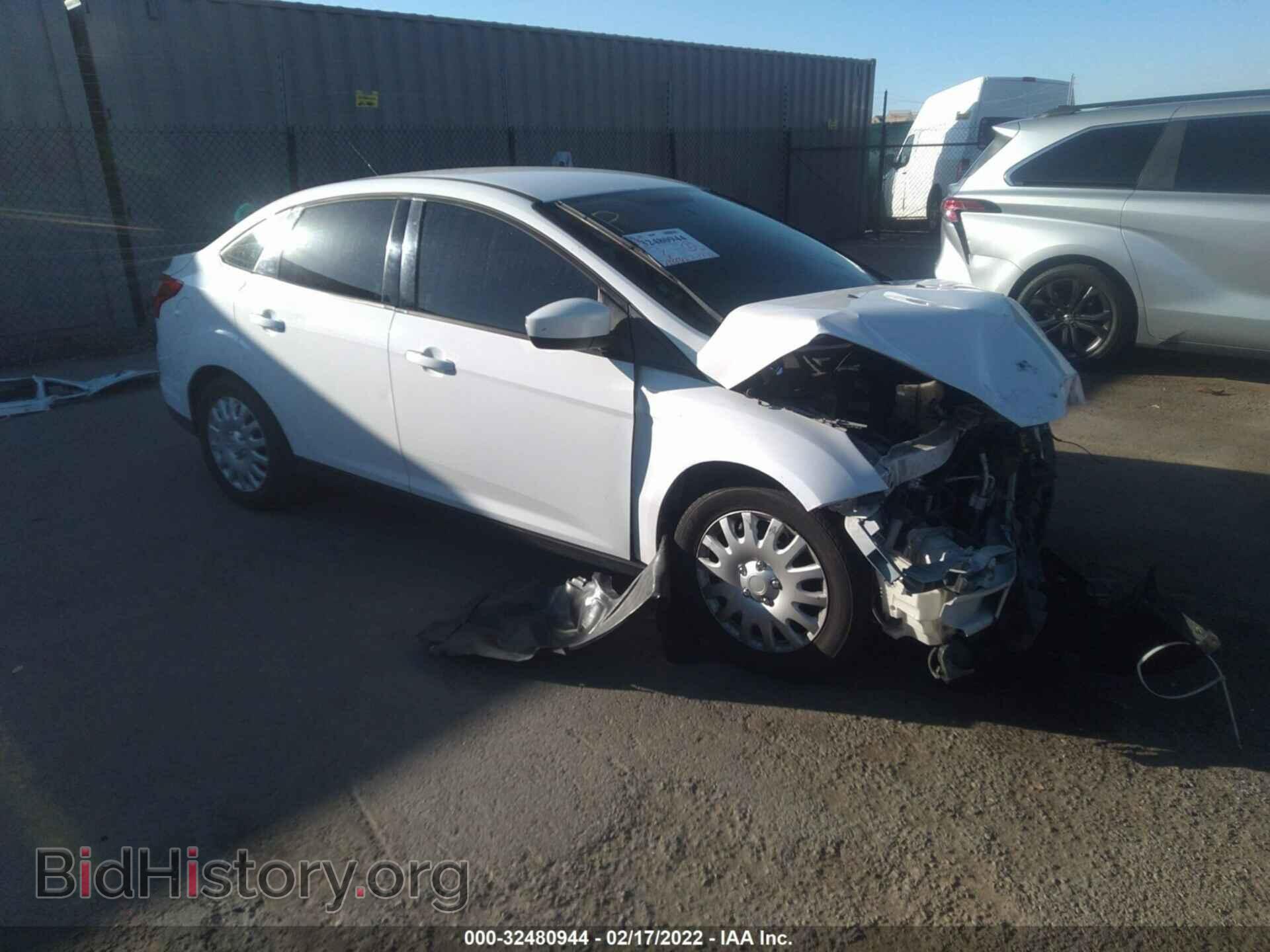 Фотография 1FAHP3F21CL331865 - FORD FOCUS 2012