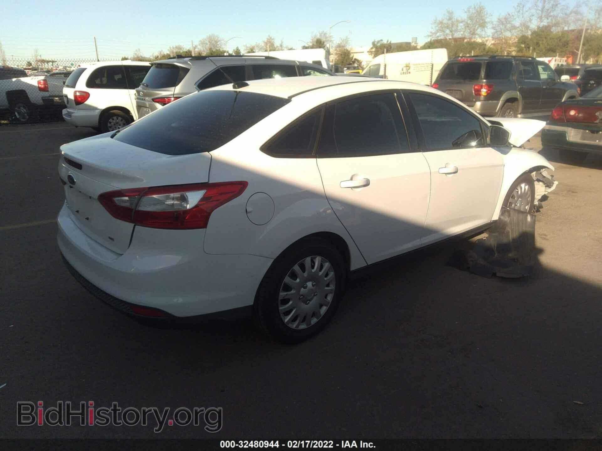 2012 FORD FOCUS - VIN: 1FAHP3F21CL331865 - Photo 4