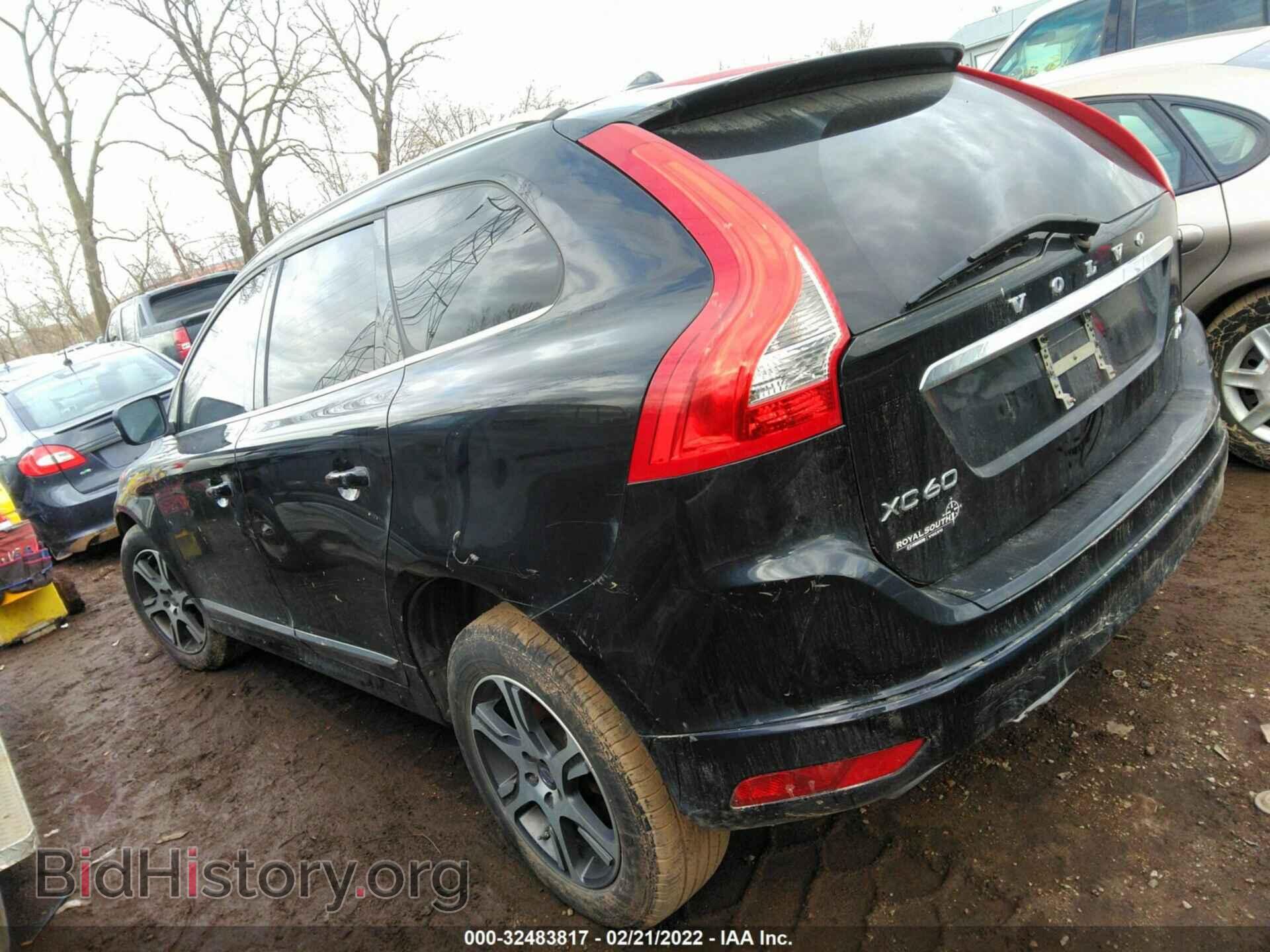 2014 VOLVO XC60 - VIN: YV4902DZ4E2534445 - Фото 3