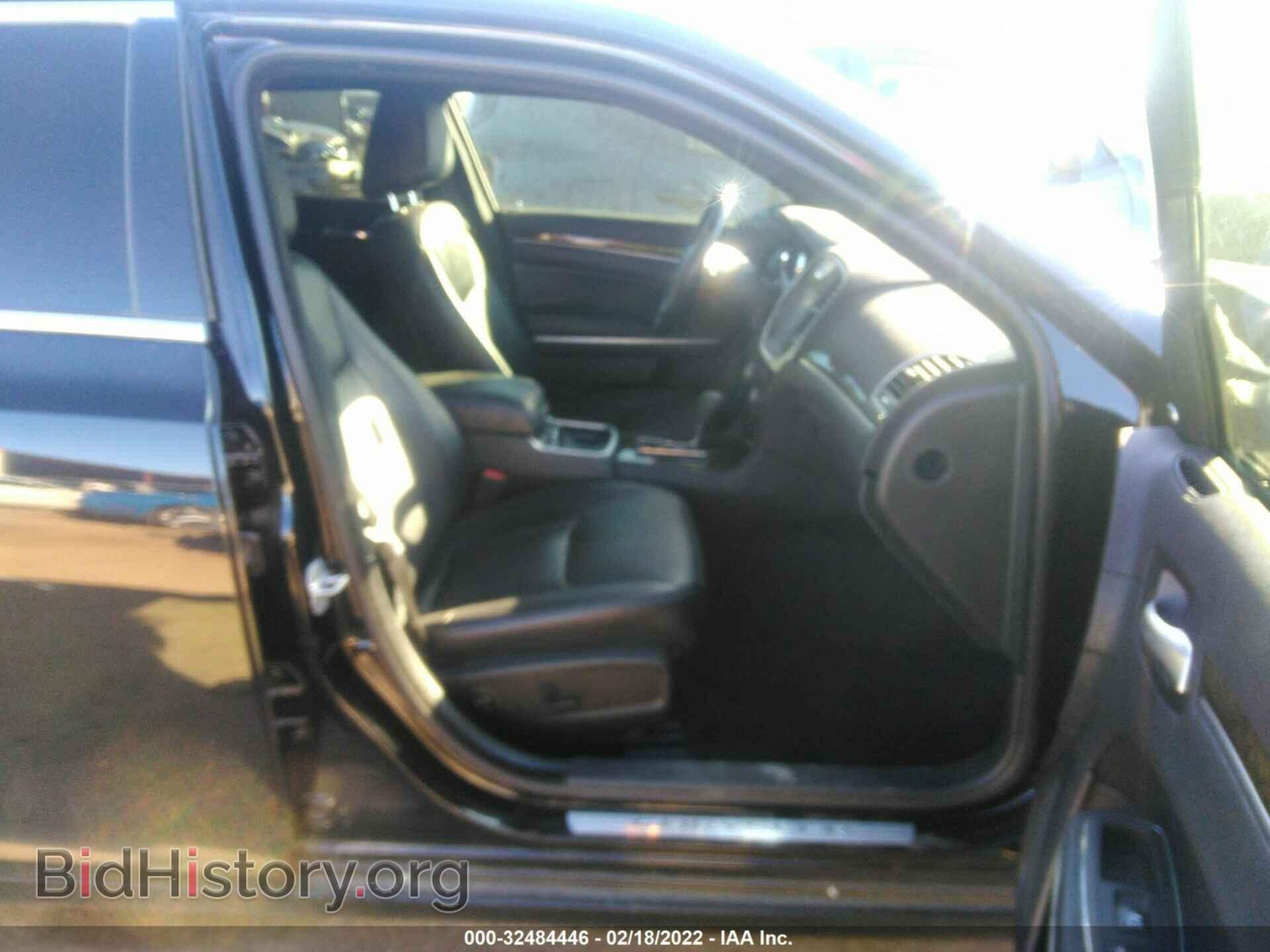 2014 CHRYSLER 300 - VIN: 2C3CCAET4EH118086 - Фото 5