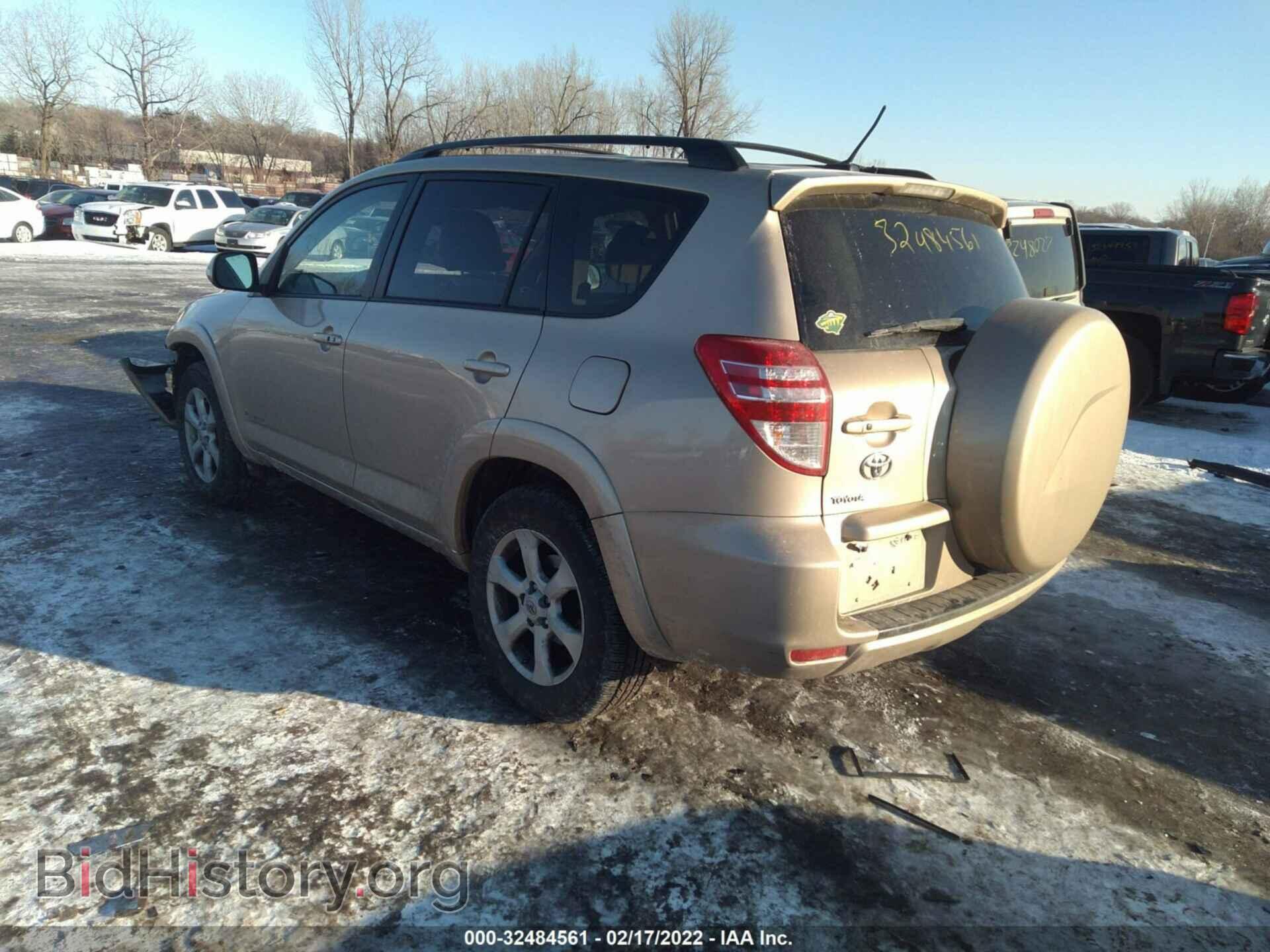 2010 TOYOTA RAV4 - VIN: JTMDF4DV5AD026178 - Фото 3